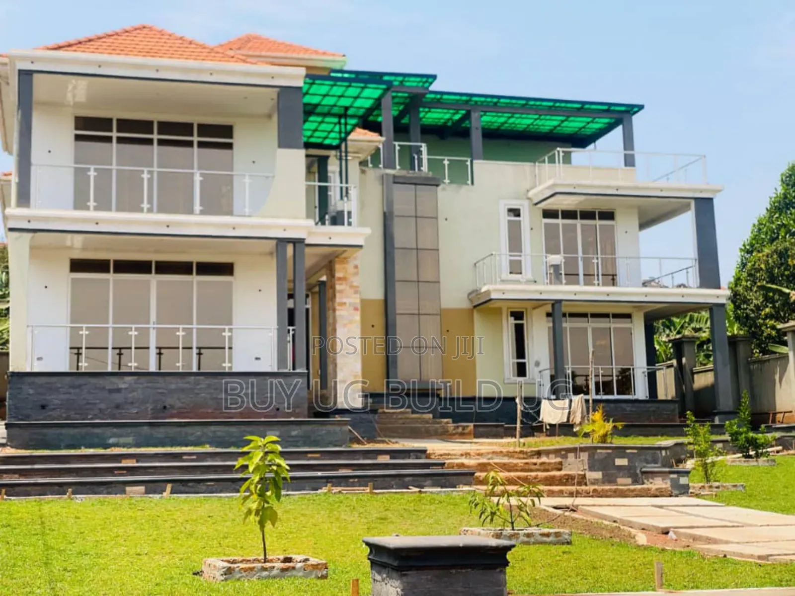6bdrm Mansion in Bwebajja Akright, Division B for sale in Division B