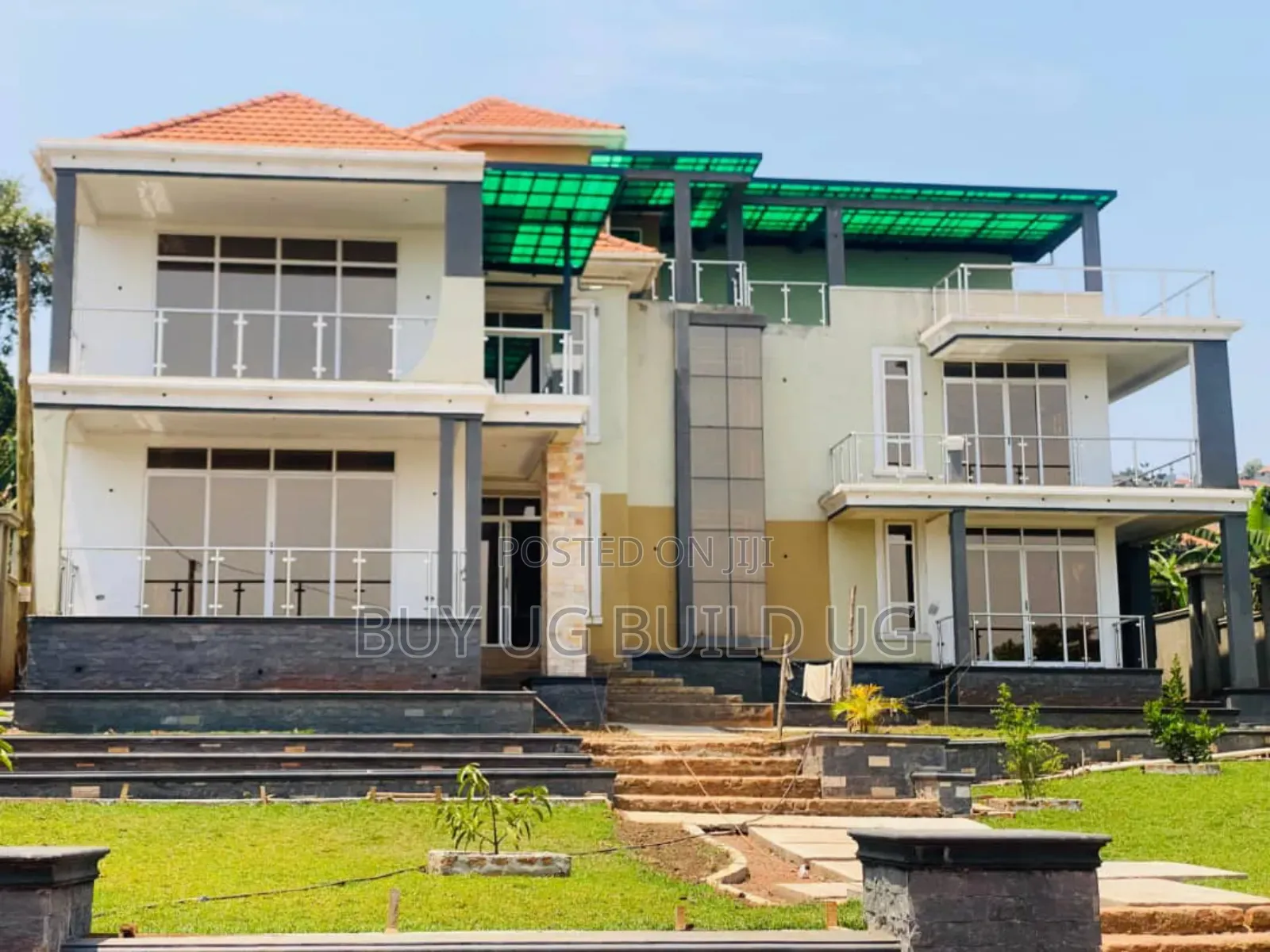 6bdrm Mansion in Bwebajja Akright, Division B for sale in Division B