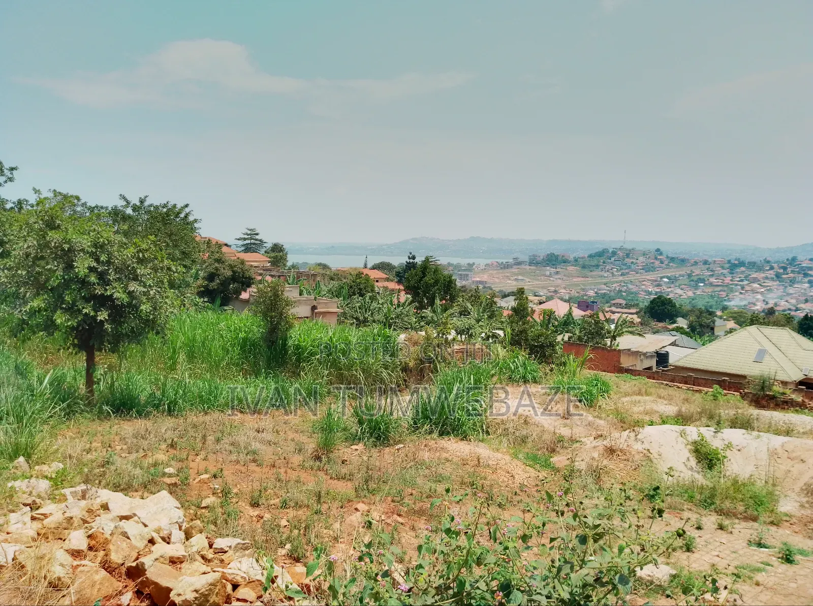 Plot for Sale in Kigo. With Lake View in Central Division
