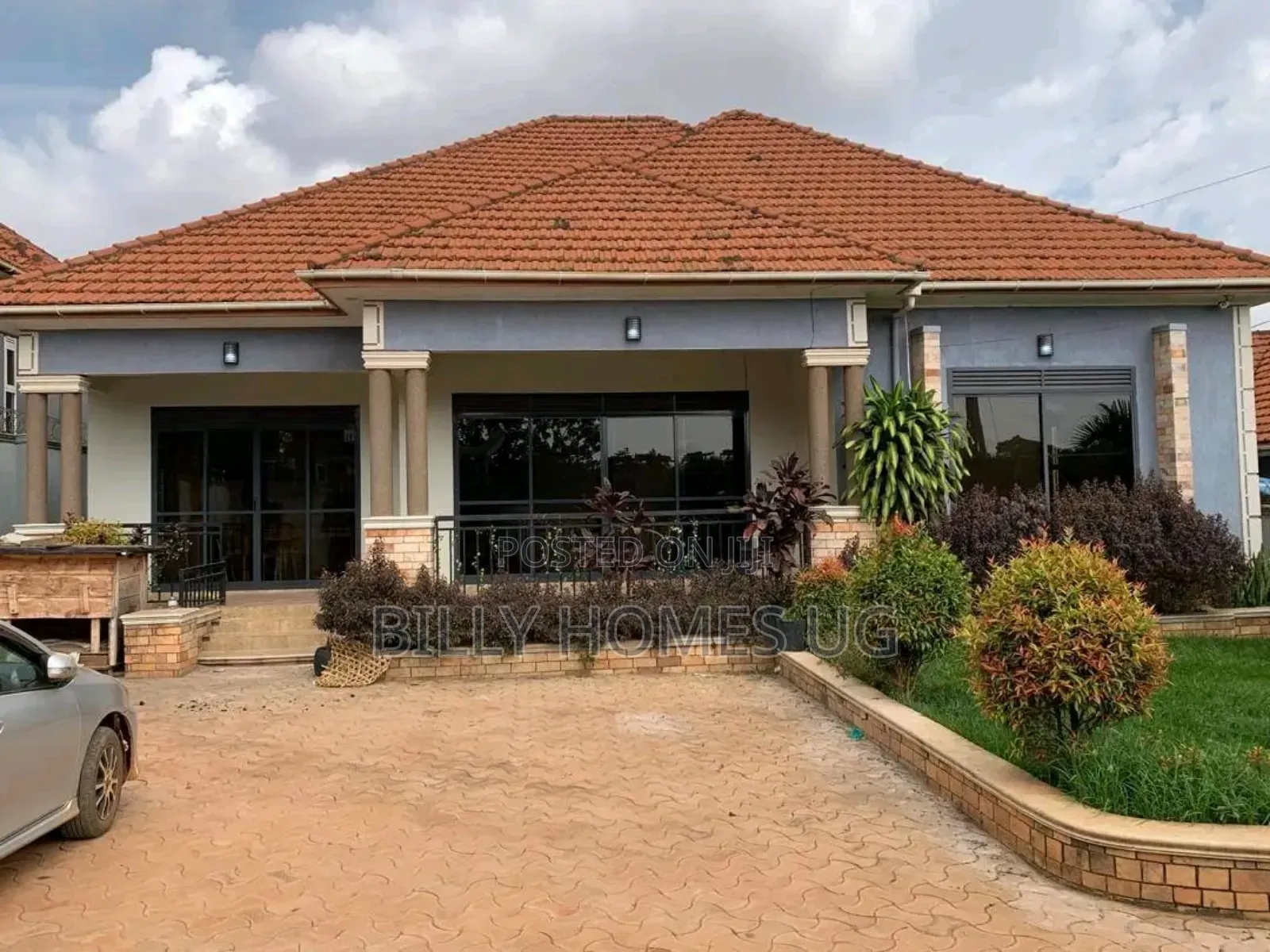 4bdrm Bungalow in Kira for sale in Kira