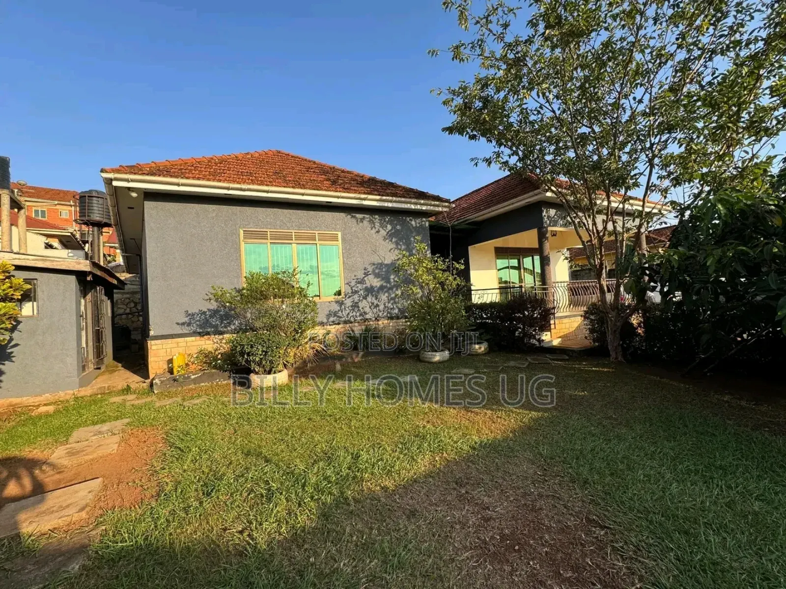 5bdrm Bungalow in Kira for sale in Kira