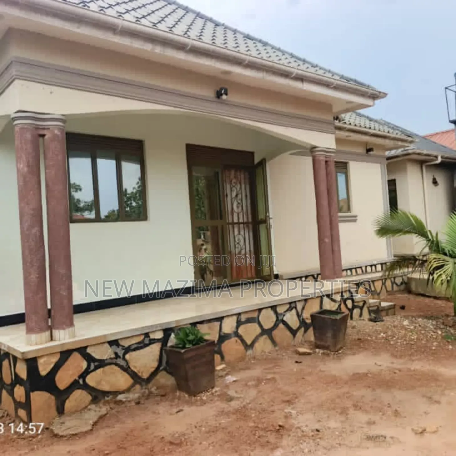 3bdrm Bungalow in Nabingo Masaka Rd, Central Division for sale in Central Division