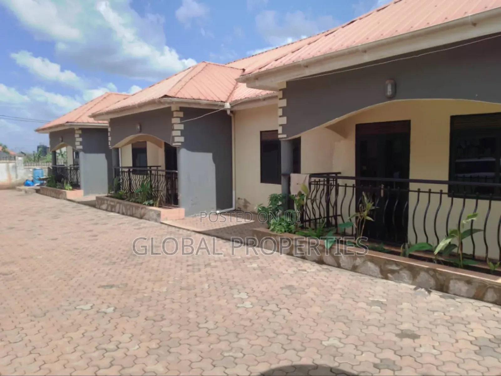 2bdrm Bungalow in Bulindo Estate, Central Division for rent in Central Division