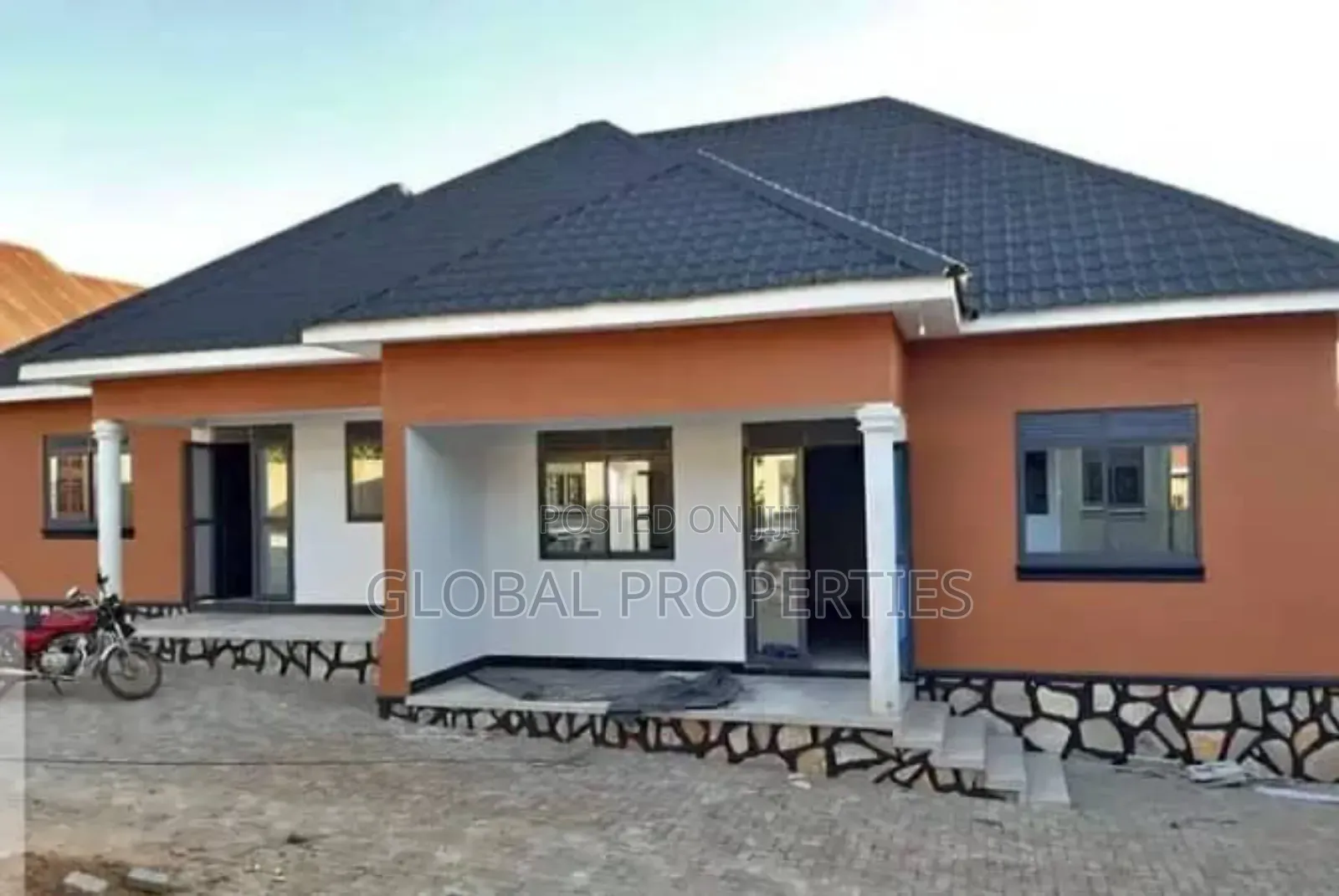 2bdrm Bungalow in Kyaliwajala, Central Division for rent in Central Division