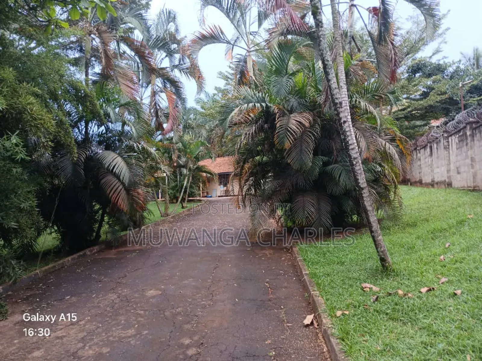 1acre of Land on Sale at Kololo in Central Division