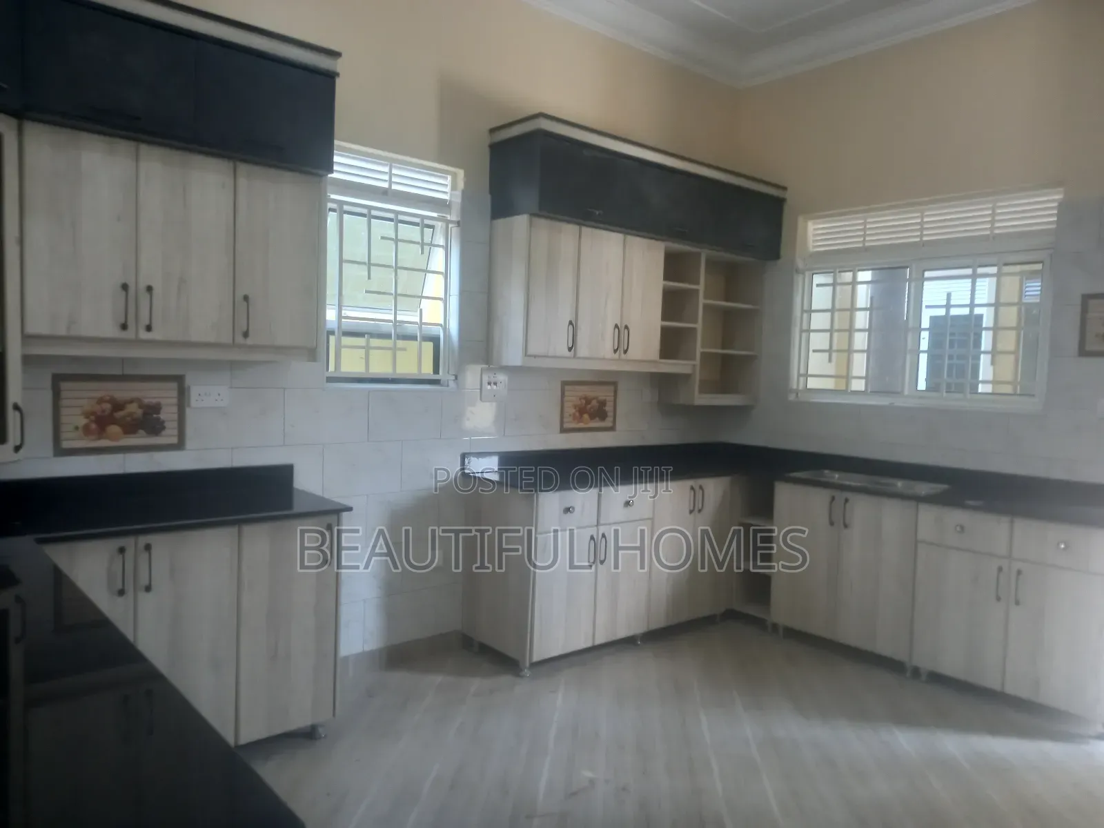 Furnished 4bdrm Bungalow in Kira for sale in Kira
