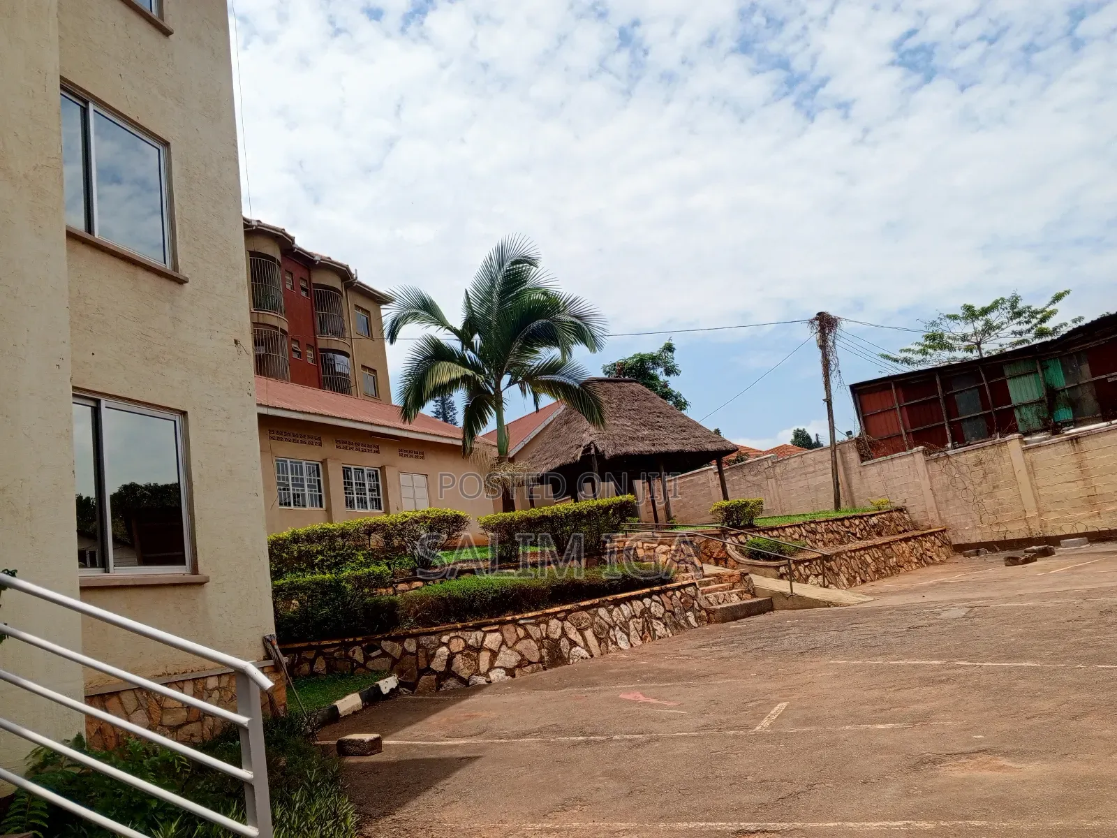 12bdrm Block of Flats in Kololo Property, Central Division for rent in Central Division