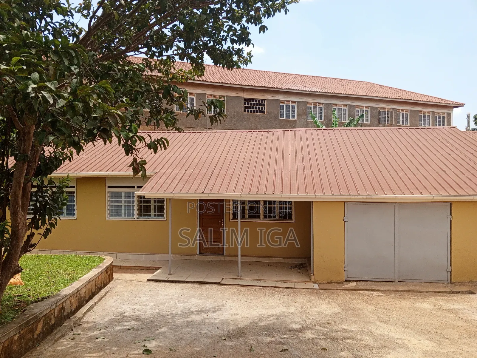 2bdrm Bungalow in Kololo Property, Central Division for rent in Central Division