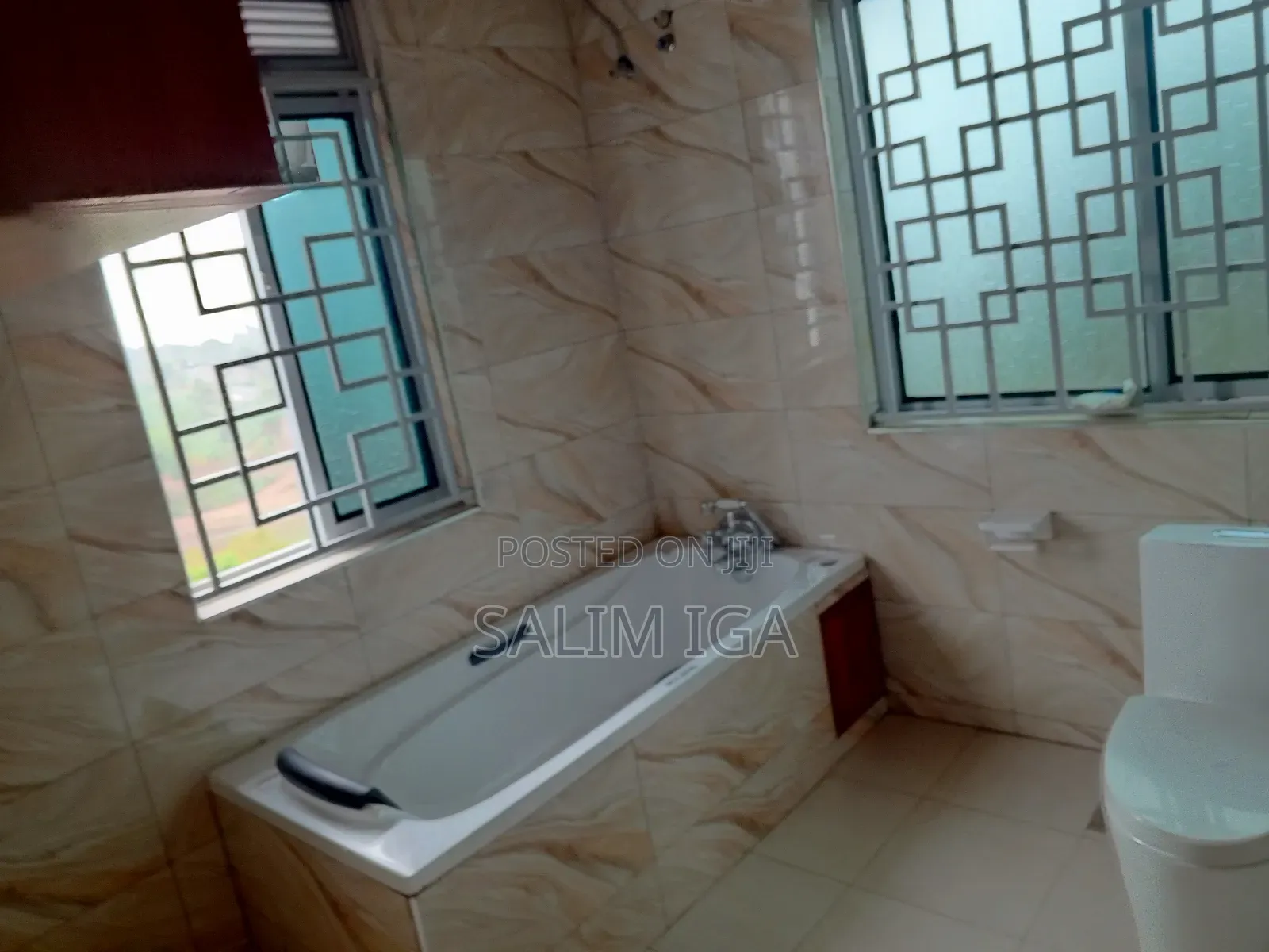 3bdrm Bungalow in Kololo Property, Central Division for rent in Central Division
