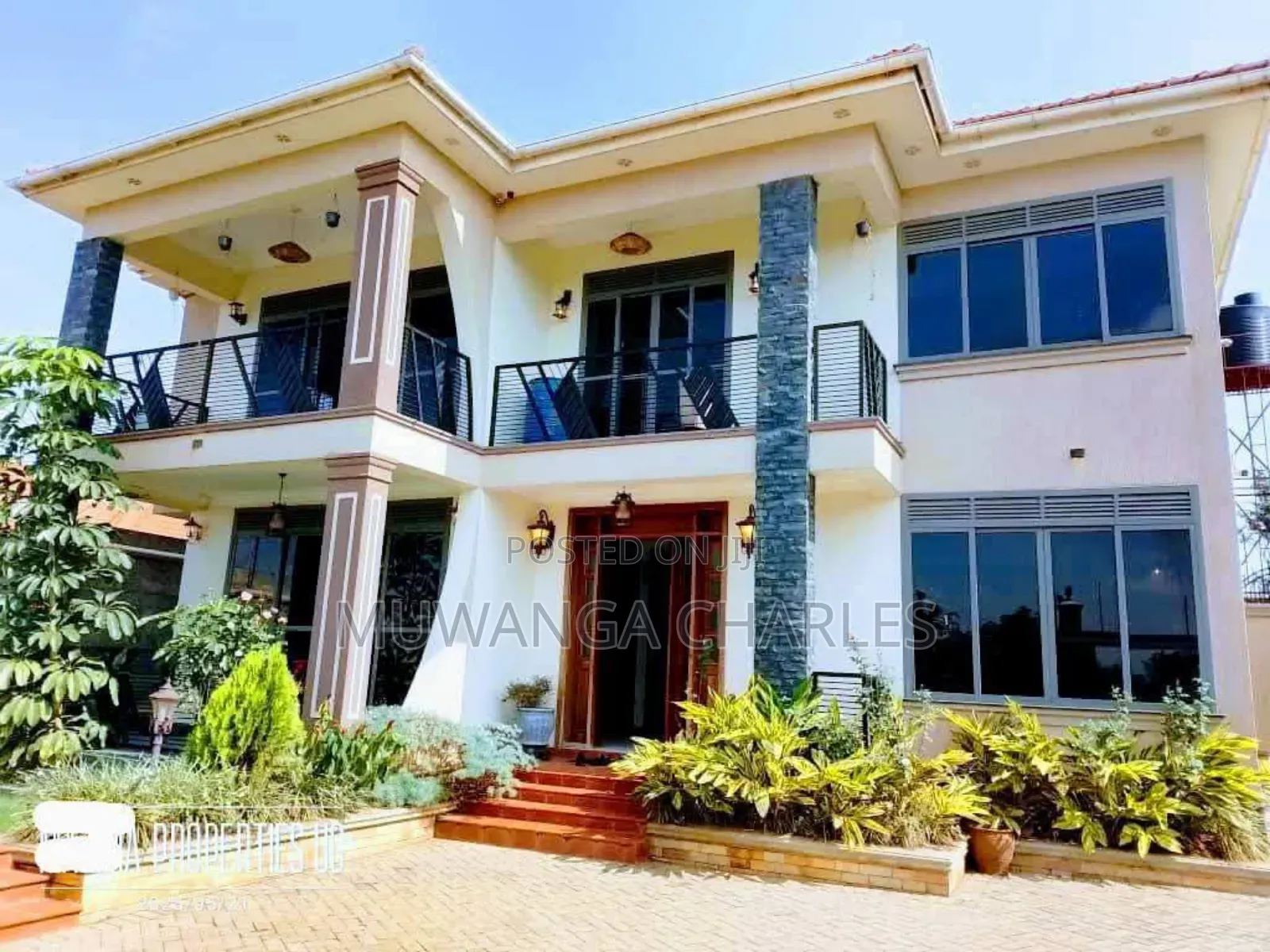 5bdrm Duplex in Fs Properties Ltd, Division A for sale in Division A