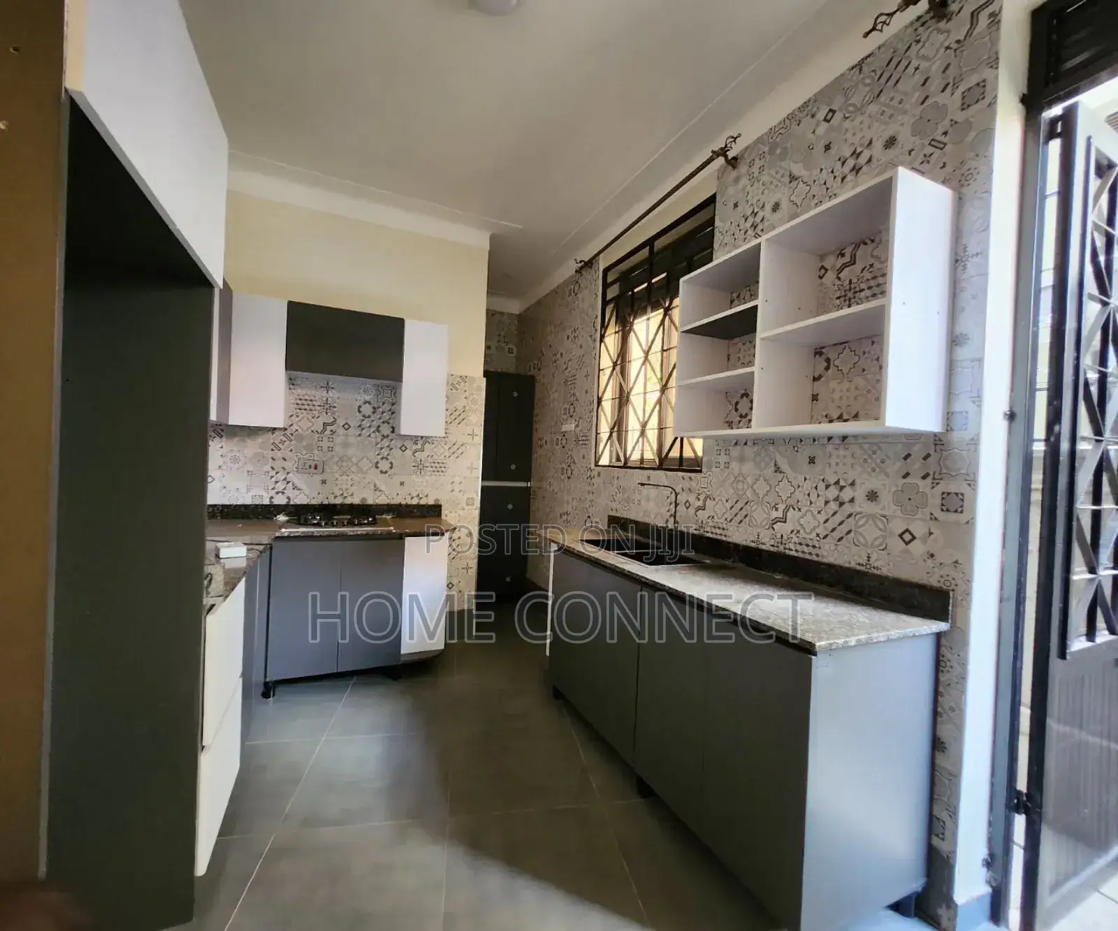 3bdrm Apartment in Bugoloobi, Central Division for rent in Central Division