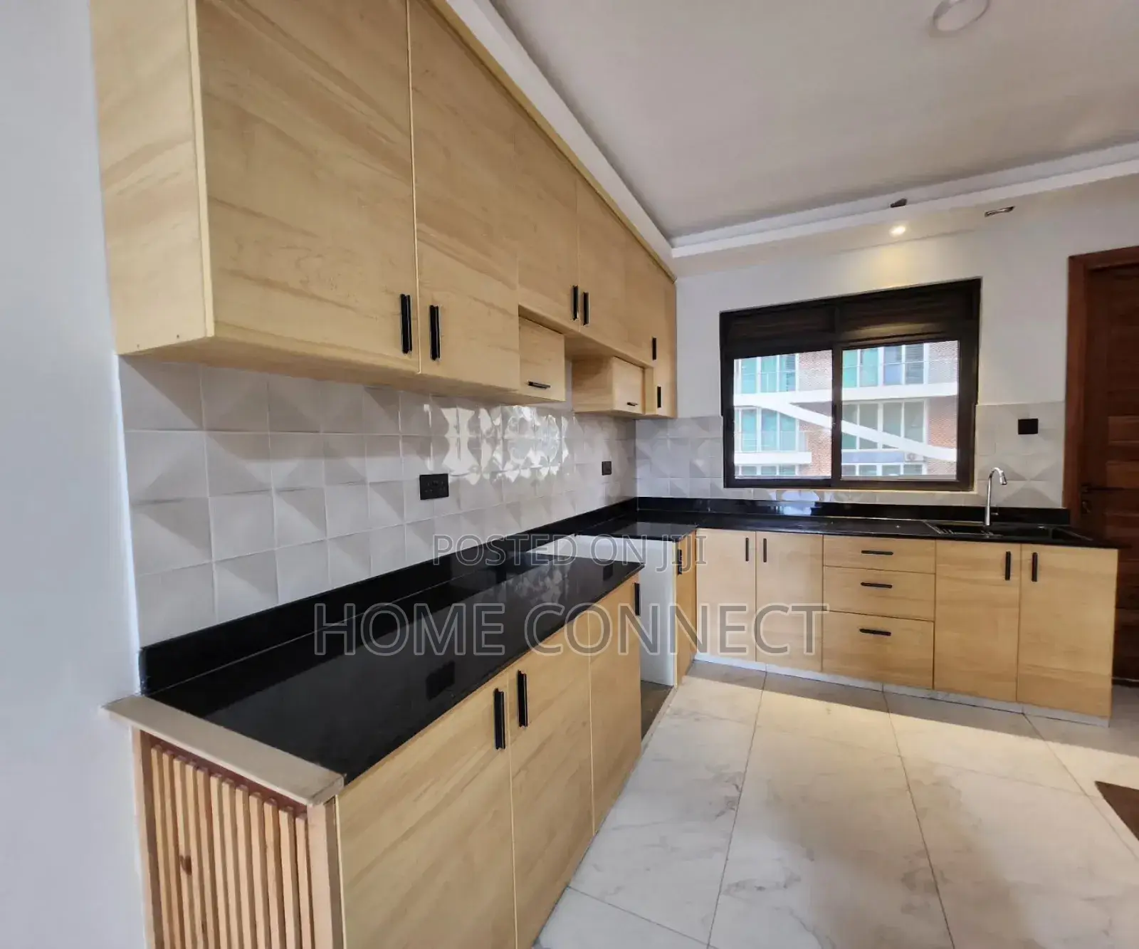 2bdrm Apartment in Kisaasi Ring Road, Central Division for rent in Central Division
