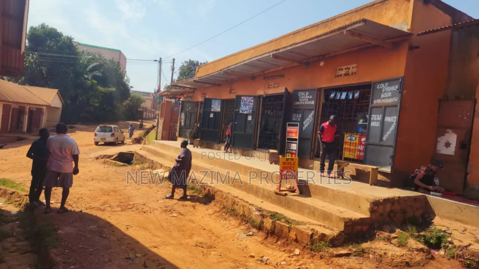 Commarcial Shops on Quick Sale in Heart of Najjanankumbi Ntebe Rd in Central Division