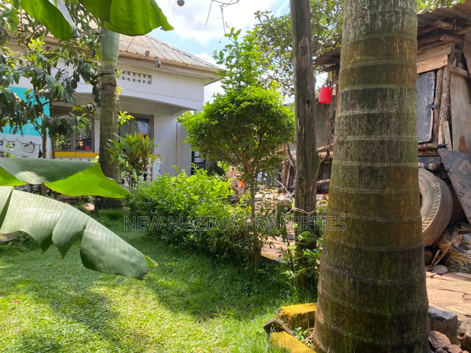 2bdrm House in Kawempe Kawanda, Central Division for sale in Central Division