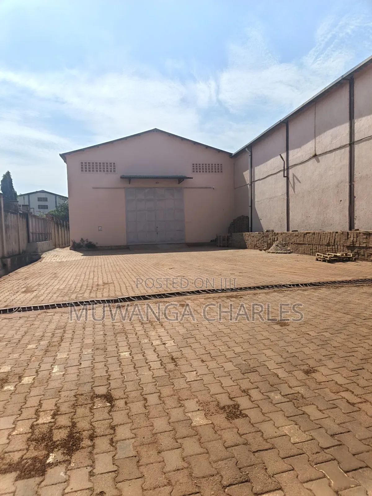 Warehouse for Rent in Luzira in Nakawa