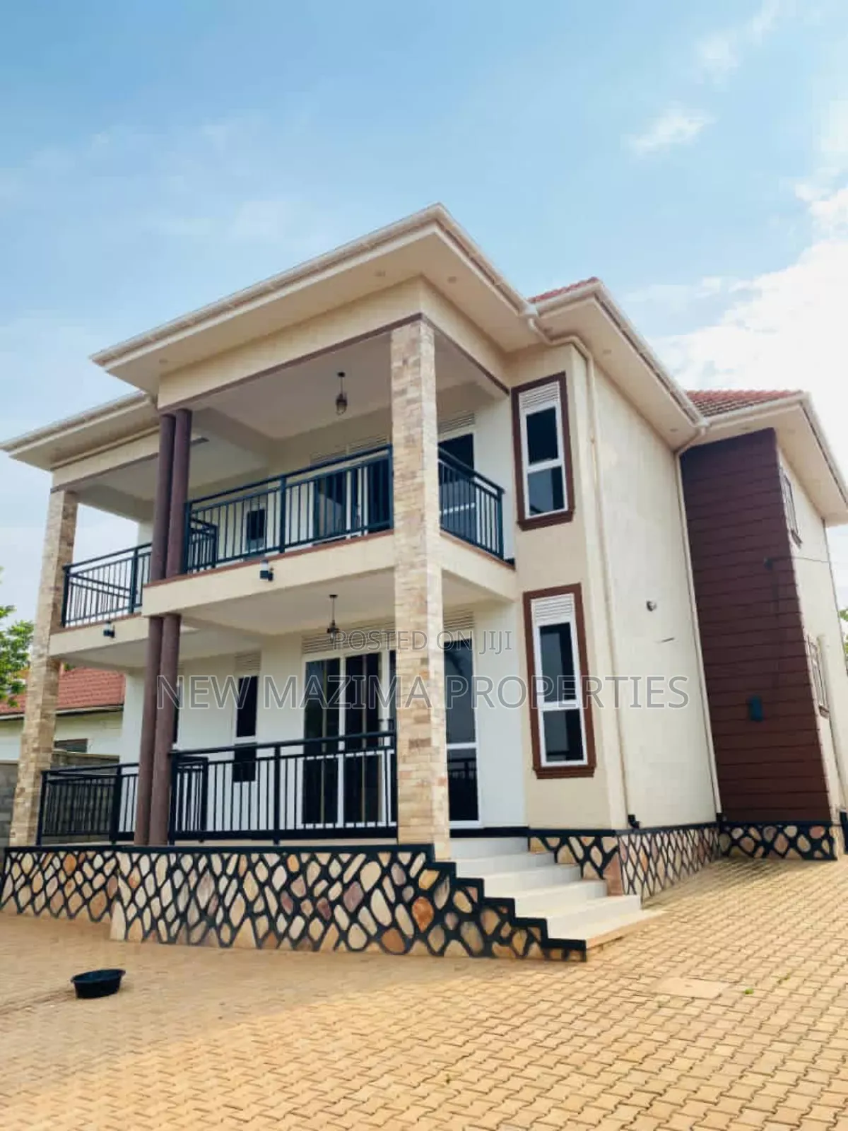 Mini Flat in Kitende Ntebe Rd, Central Division for sale in Central Division