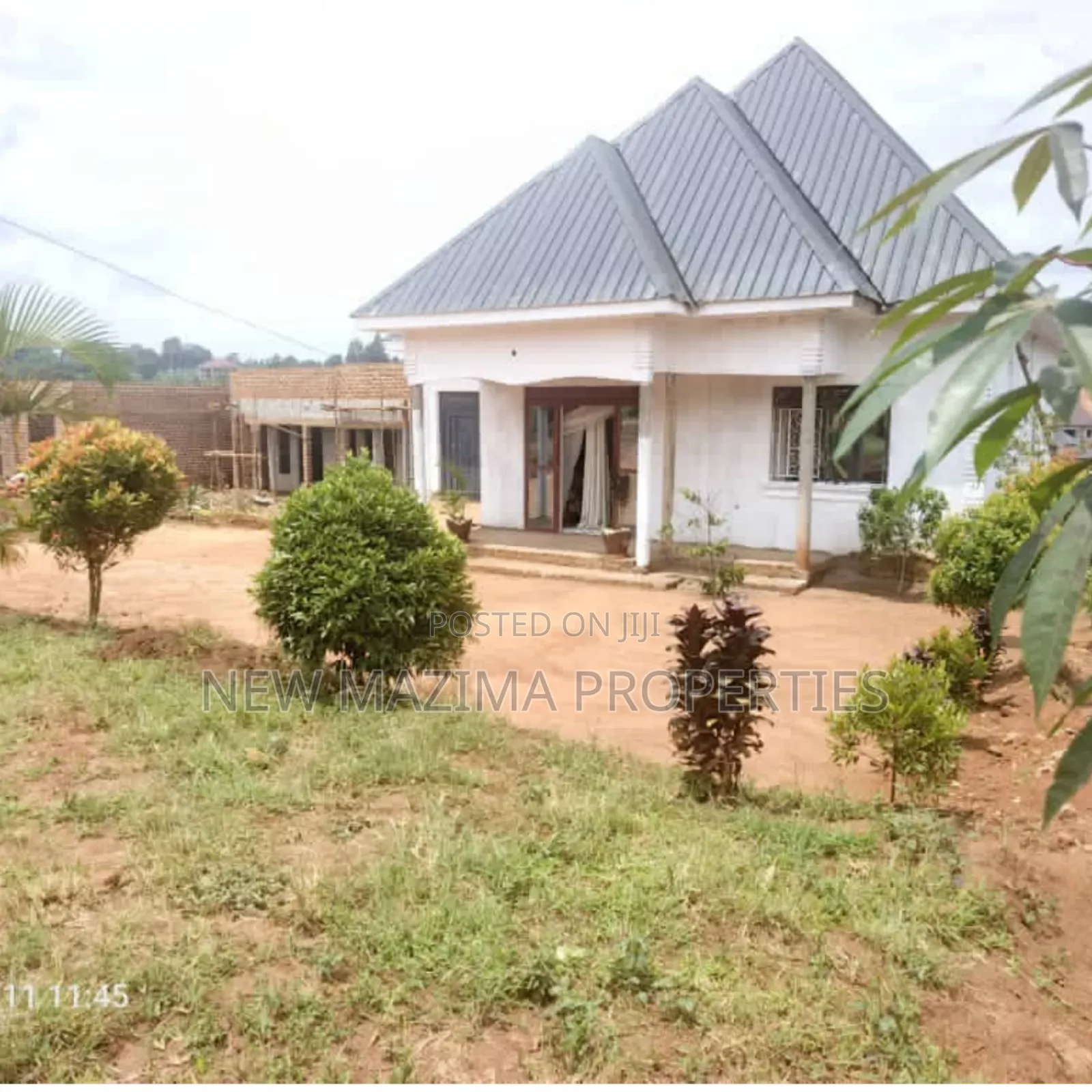 3bdrm House in Nsangi Maya, Central Division for sale in Central Division