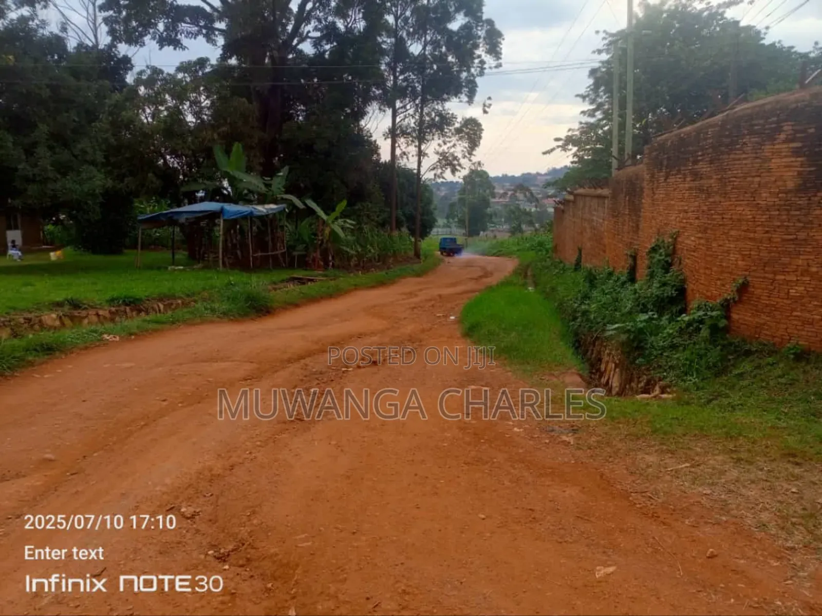 Hot Deal 1acre of on Quick Sale in Kawanda in Central Division