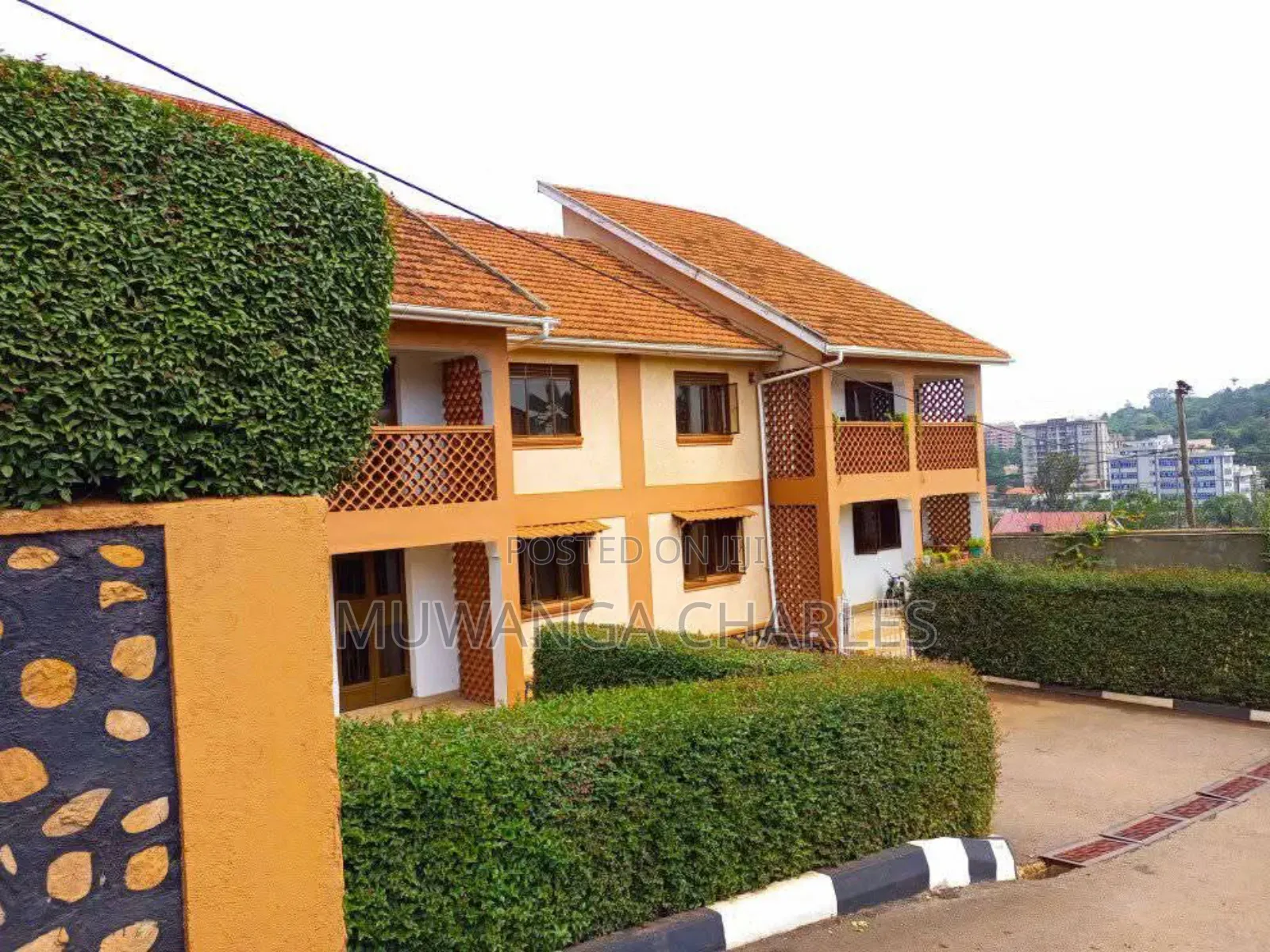 3bdrm Duplex in Fs Properties Ltd, Central Division for rent in Central Division