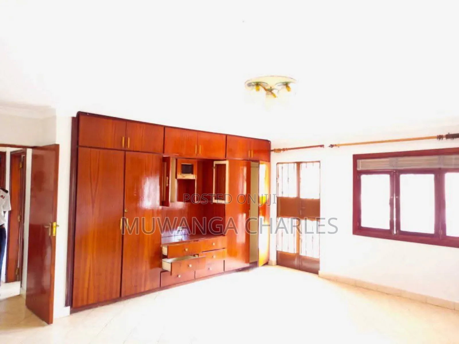 3bdrm Duplex in Fs Properties Ltd, Central Division for rent in Central Division