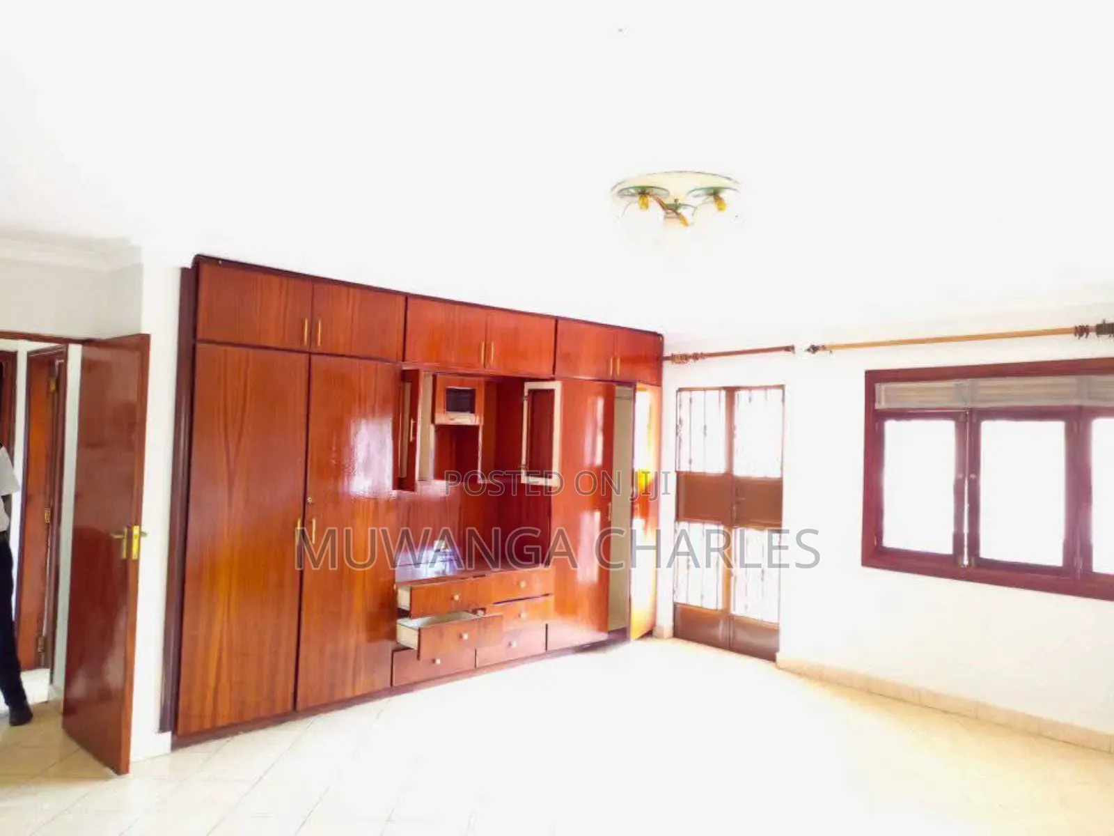 3bdrm Duplex in Fs Properties Ltd, Central Division for rent in Central Division