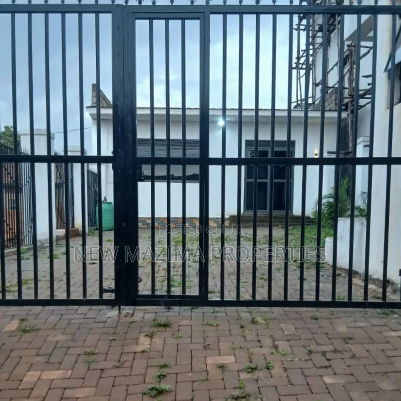 3bdrm House in Namasuba Town, Central Division for sale in Central Division