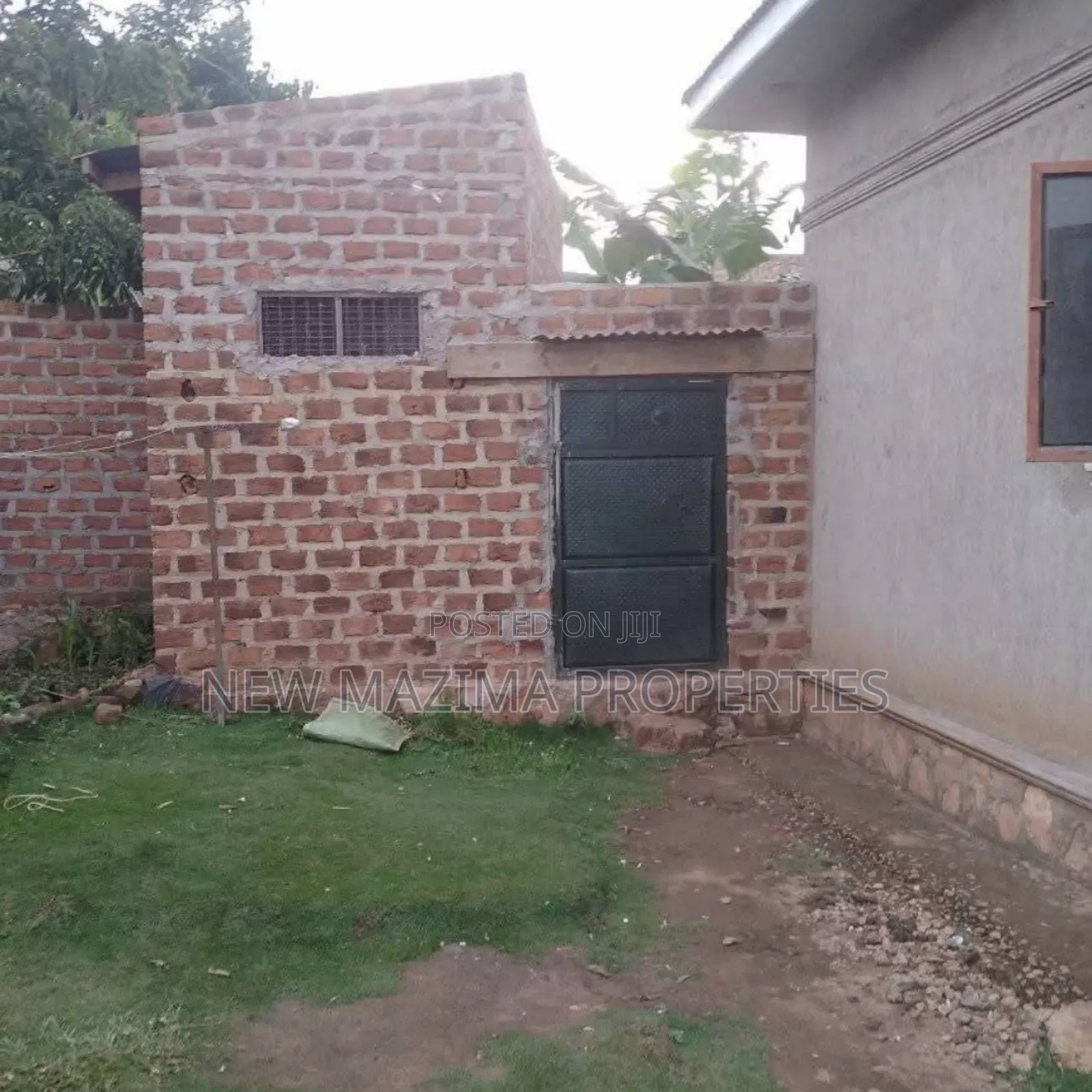 3bdrm House in Kigogwa, Central Division for sale in Central Division