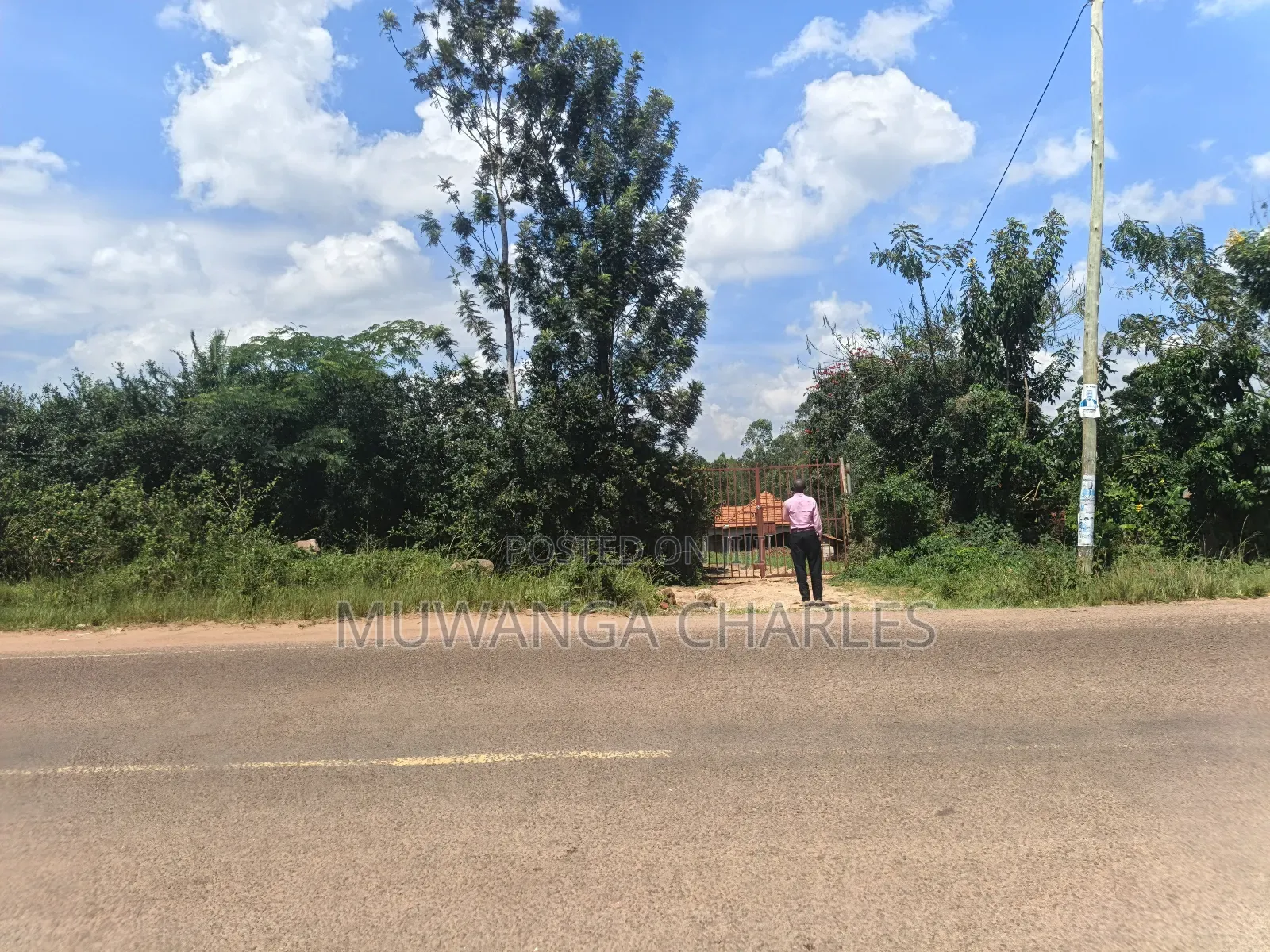 8acres of Land on Sale in Zirobwe Town in Luwero / Luwero