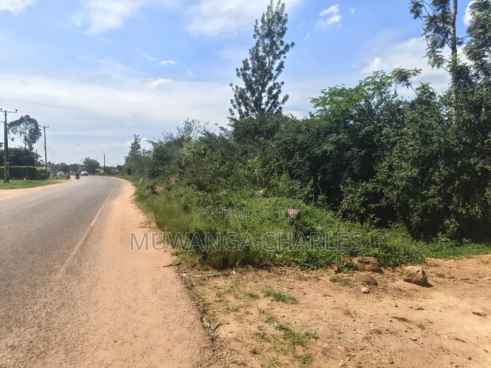 8acres of Land on Sale in Zirobwe Town in Luwero / Luwero