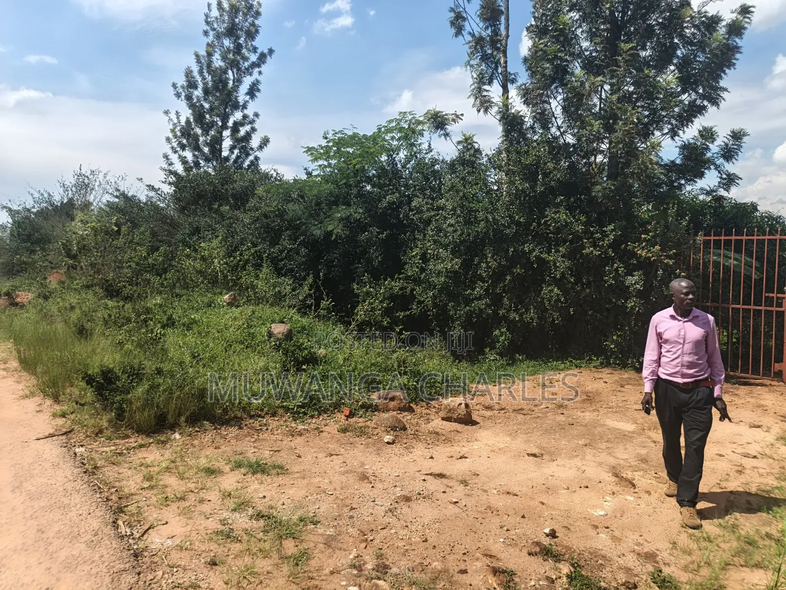8acres of Land on Sale in Zirobwe Town in Luwero / Luwero