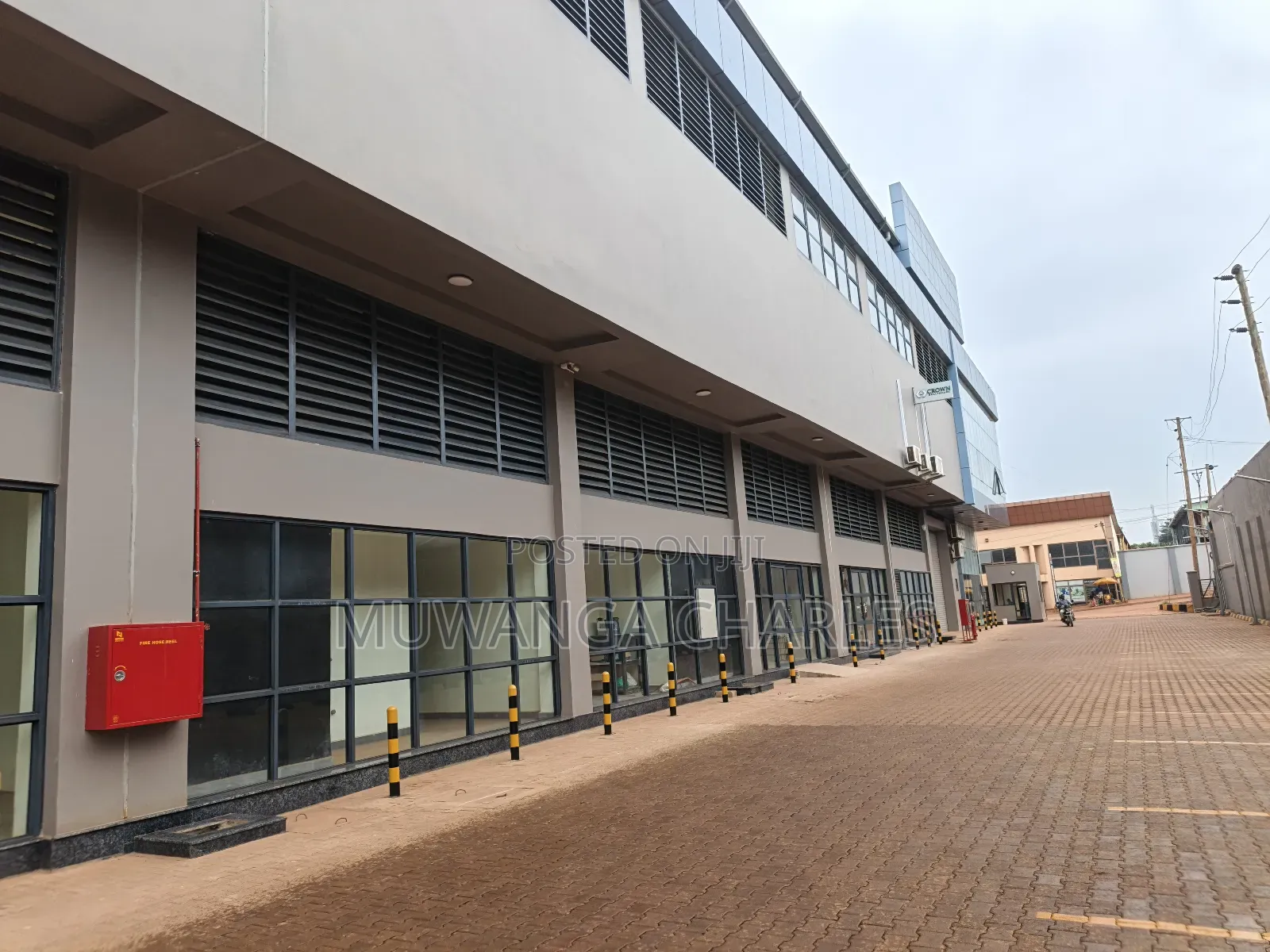 Showroom for Rent in Bugolobi in Nakawa