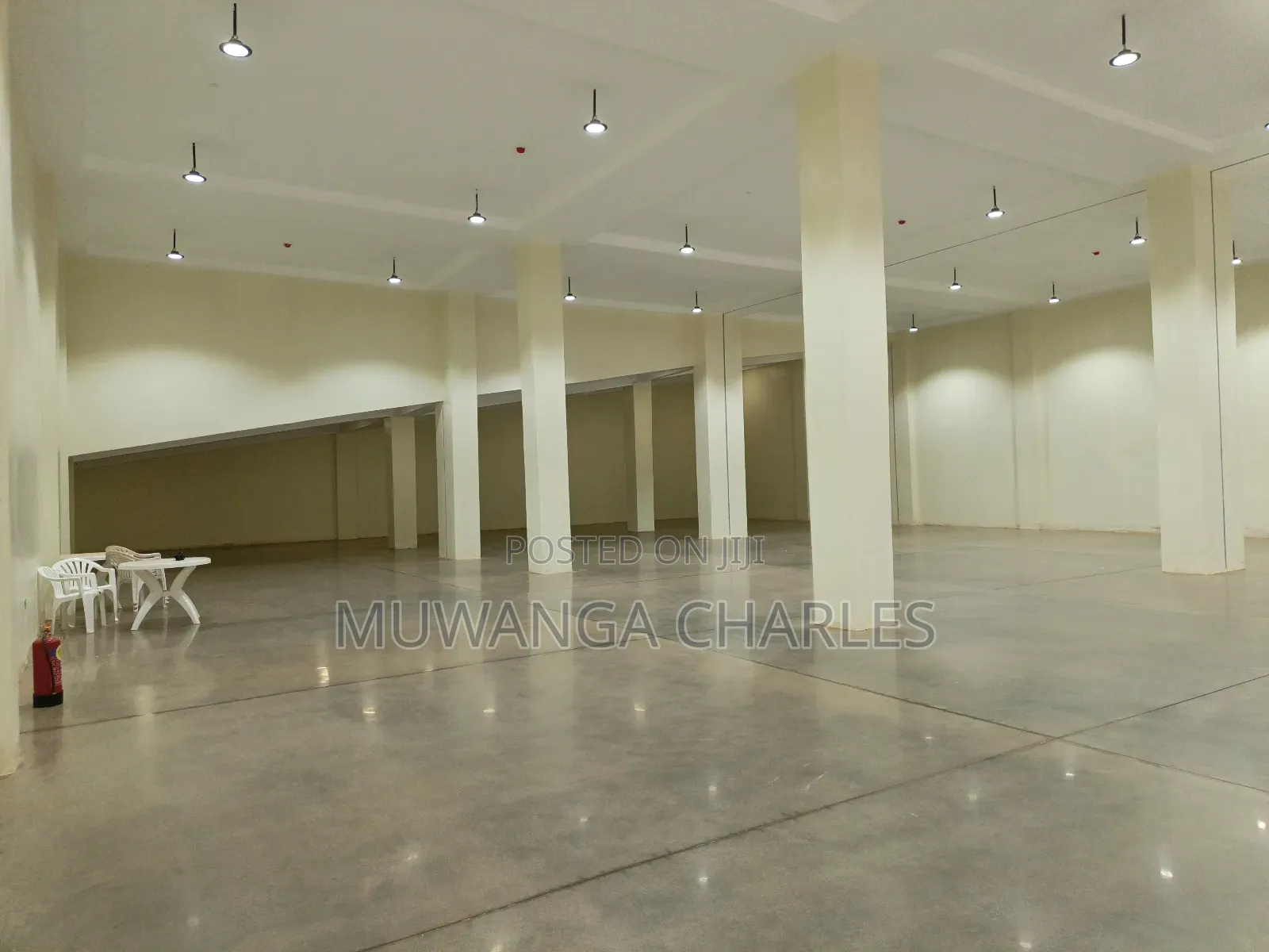 Showroom for Rent in Bugolobi in Nakawa