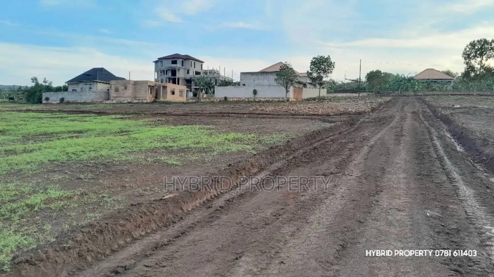 Prime Plots for Sale at Buyala Diplomatic Land Estate~Mityana Road Ii in Muduma