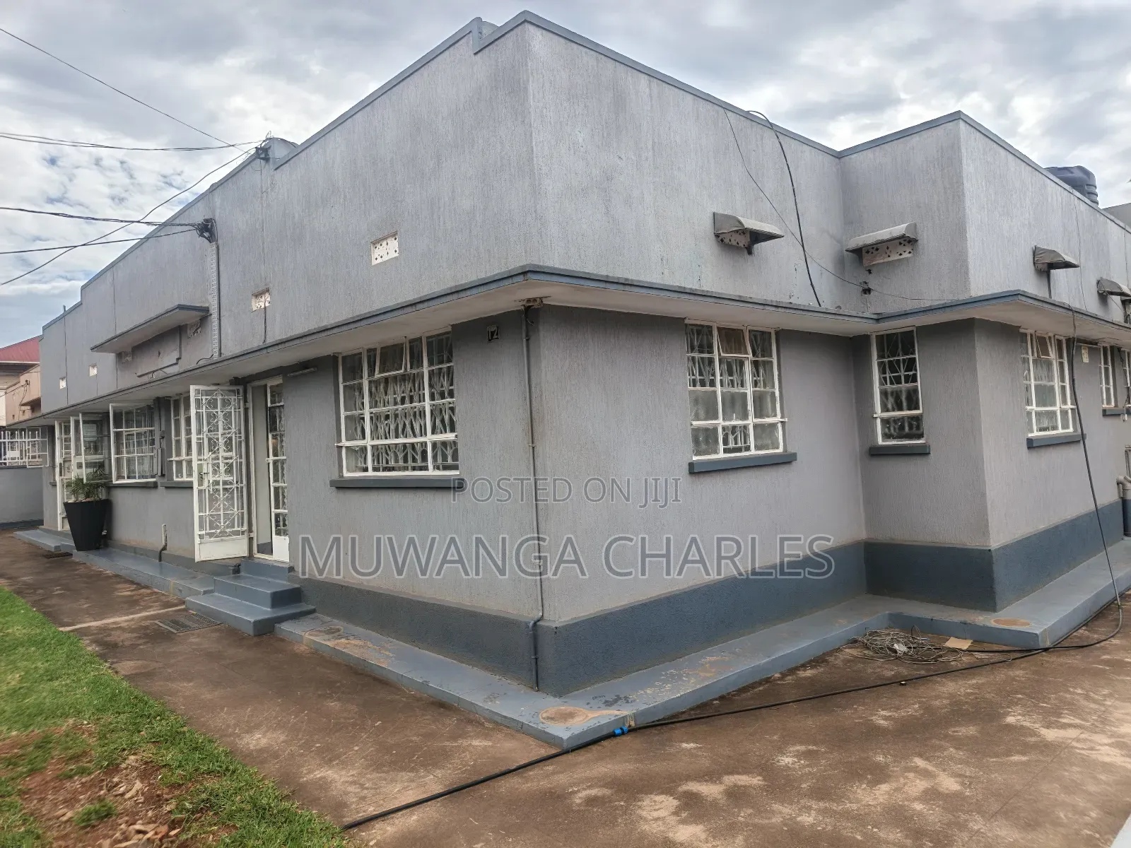 Office Space for Rent in Kamwokya Near Acacia Mall in Division B