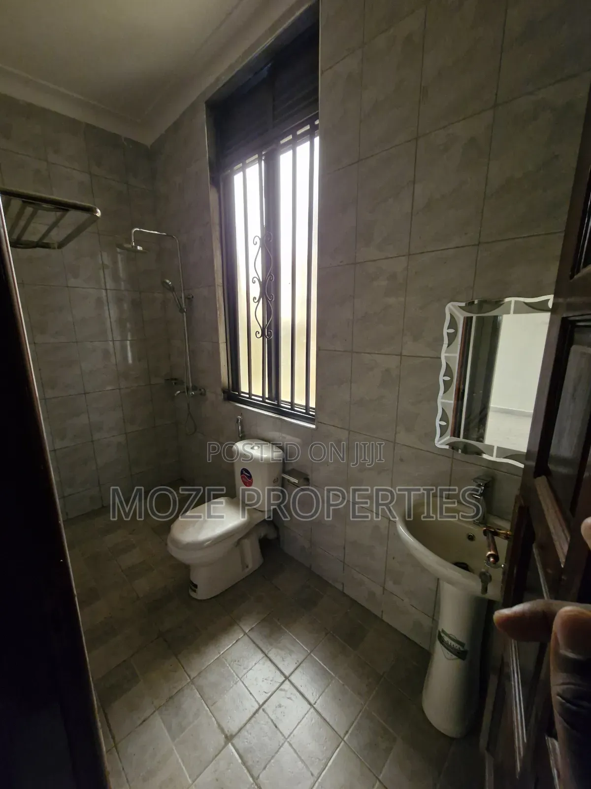 2bdrm Apartment in Kyaliwajala, Central Division for rent in Central Division