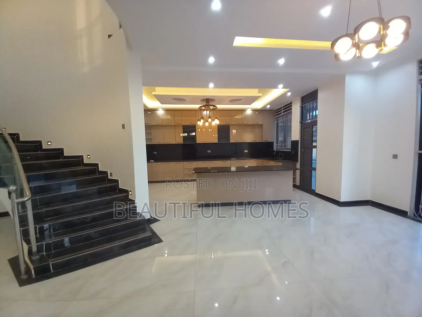 Furnished 6bdrm Duplex in Kira for sale in Kira