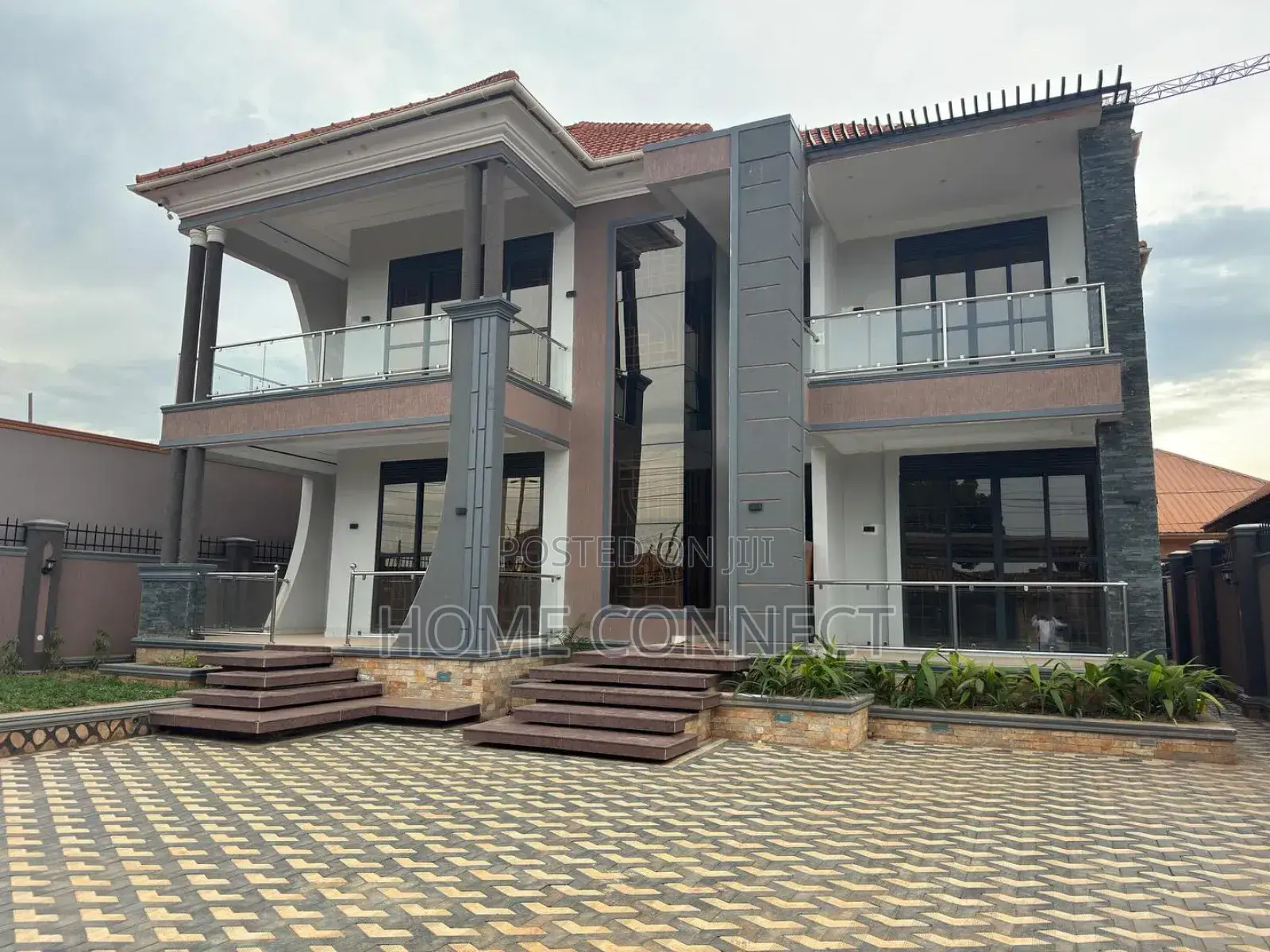 5bdrm Duplex in Rubaga, Central Division for rent in Central Division
