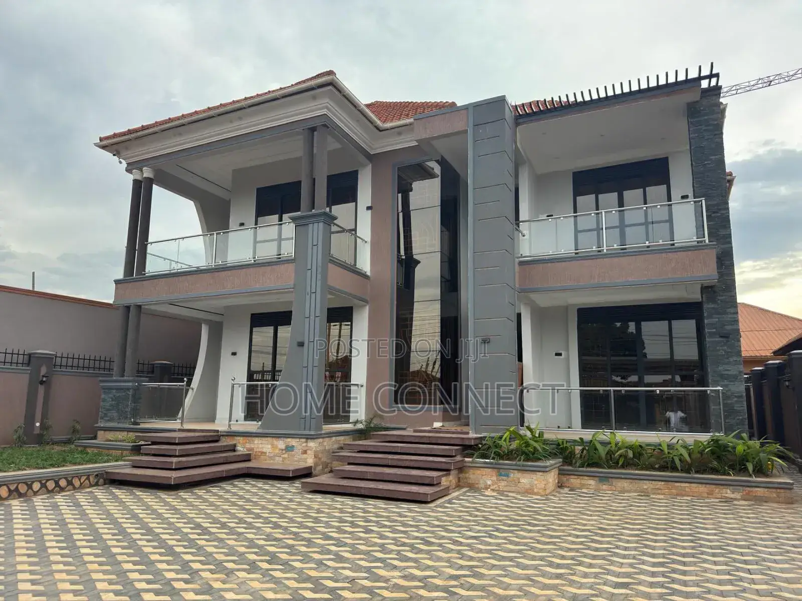 5bdrm Duplex in Rubaga, Central Division for rent in Central Division