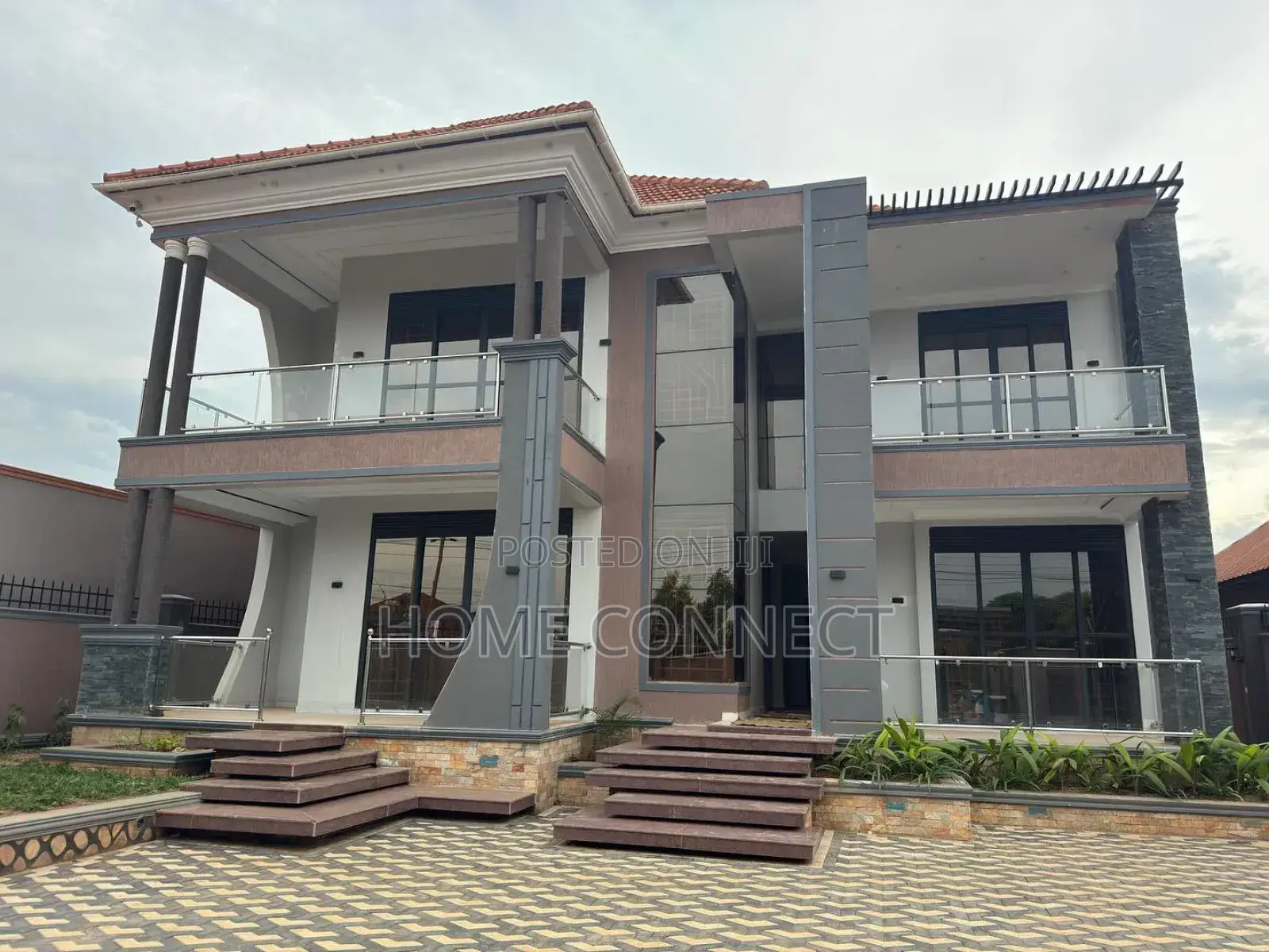 5bdrm Duplex in Rubaga, Central Division for rent in Central Division