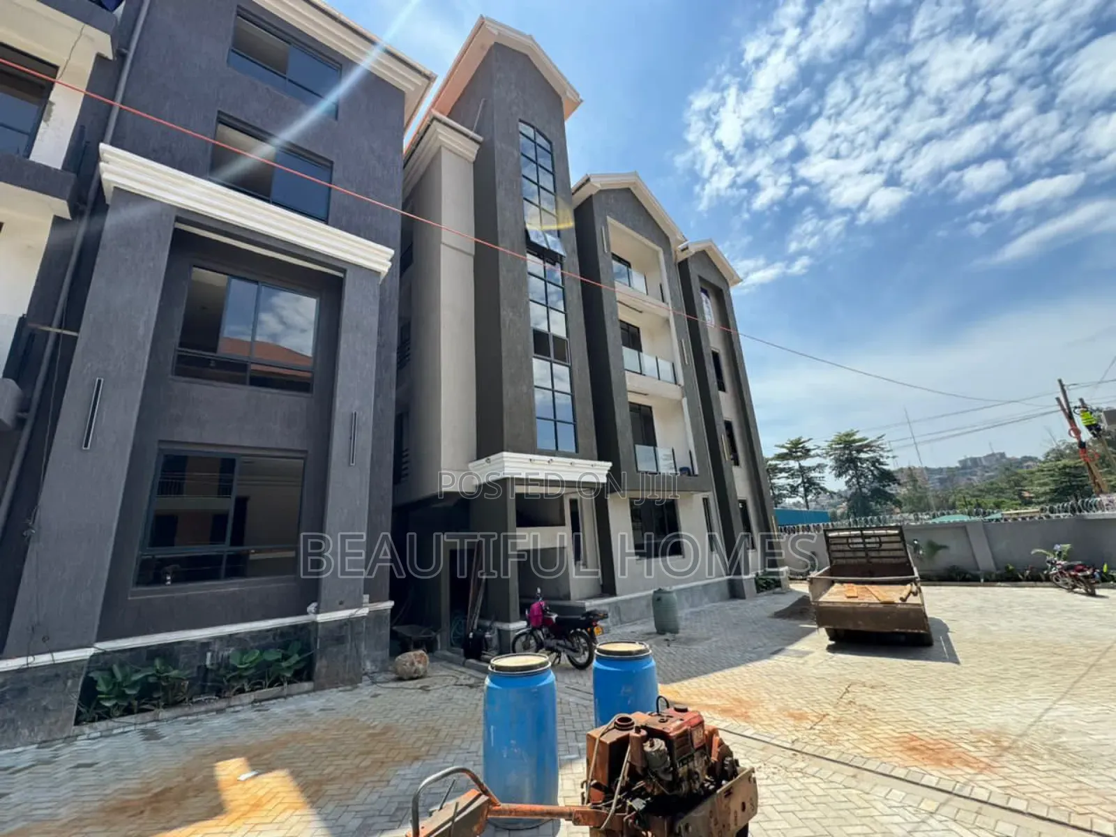 Furnished 3bdrm Apartment in Bukoto, Nakawa for sale in Nakawa