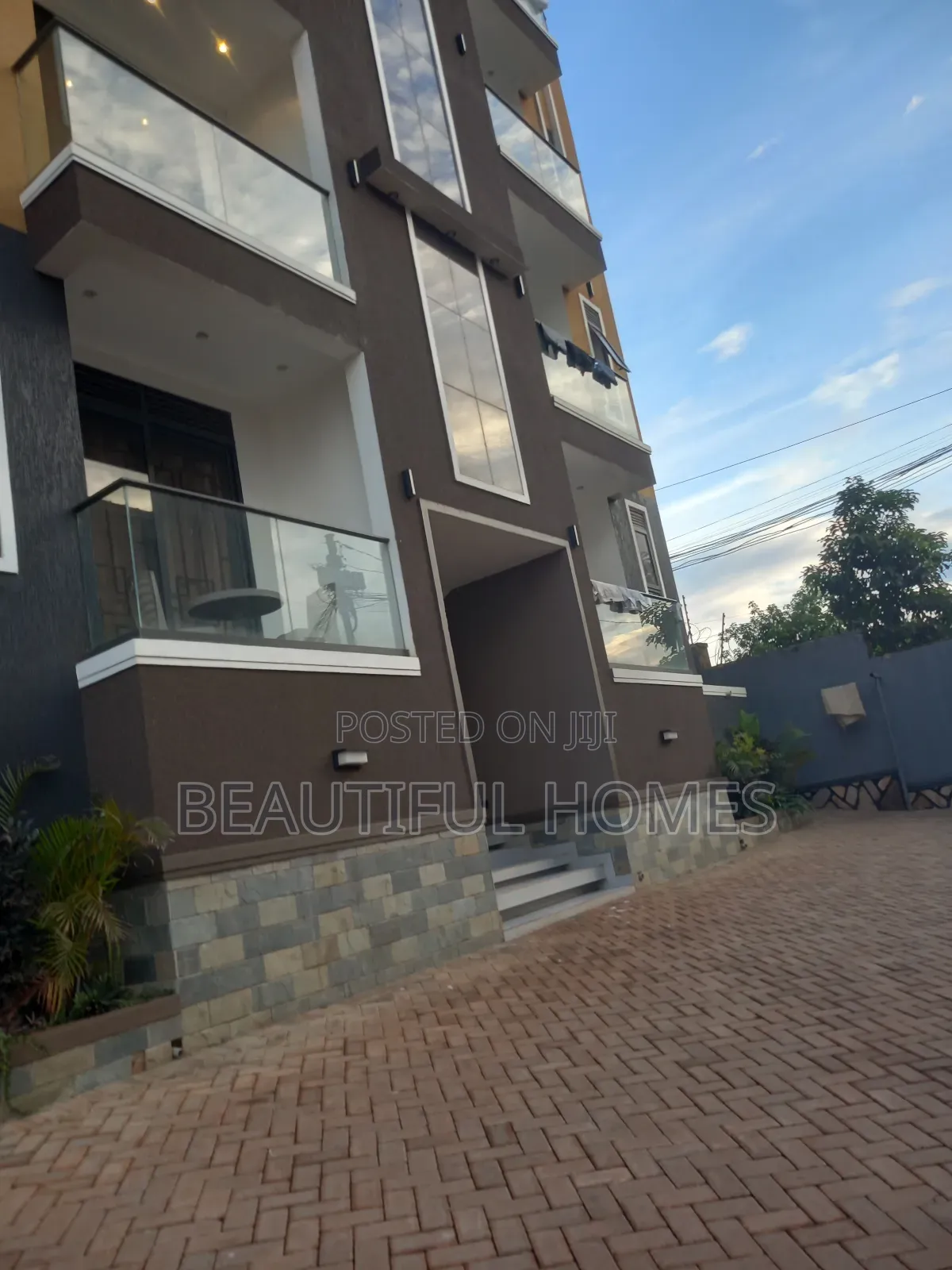 Furnished 3bdrm Apartment in Bukoto, Nakawa for sale in Nakawa
