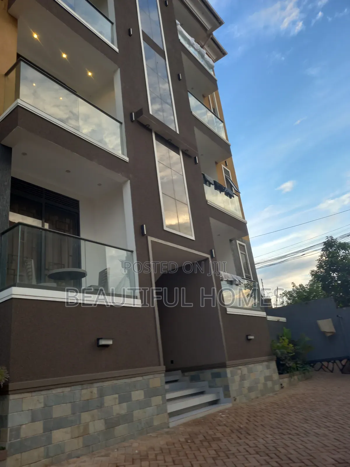 Furnished 3bdrm Apartment in Bukoto, Nakawa for sale in Nakawa
