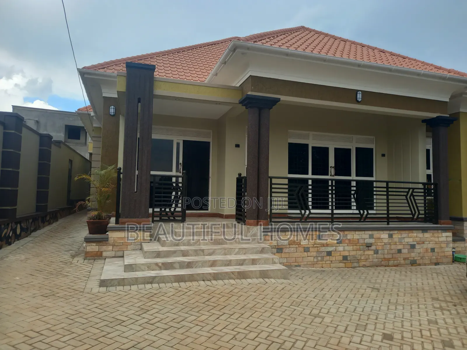Furnished 4bdrm Bungalow in Kira for sale in Kira