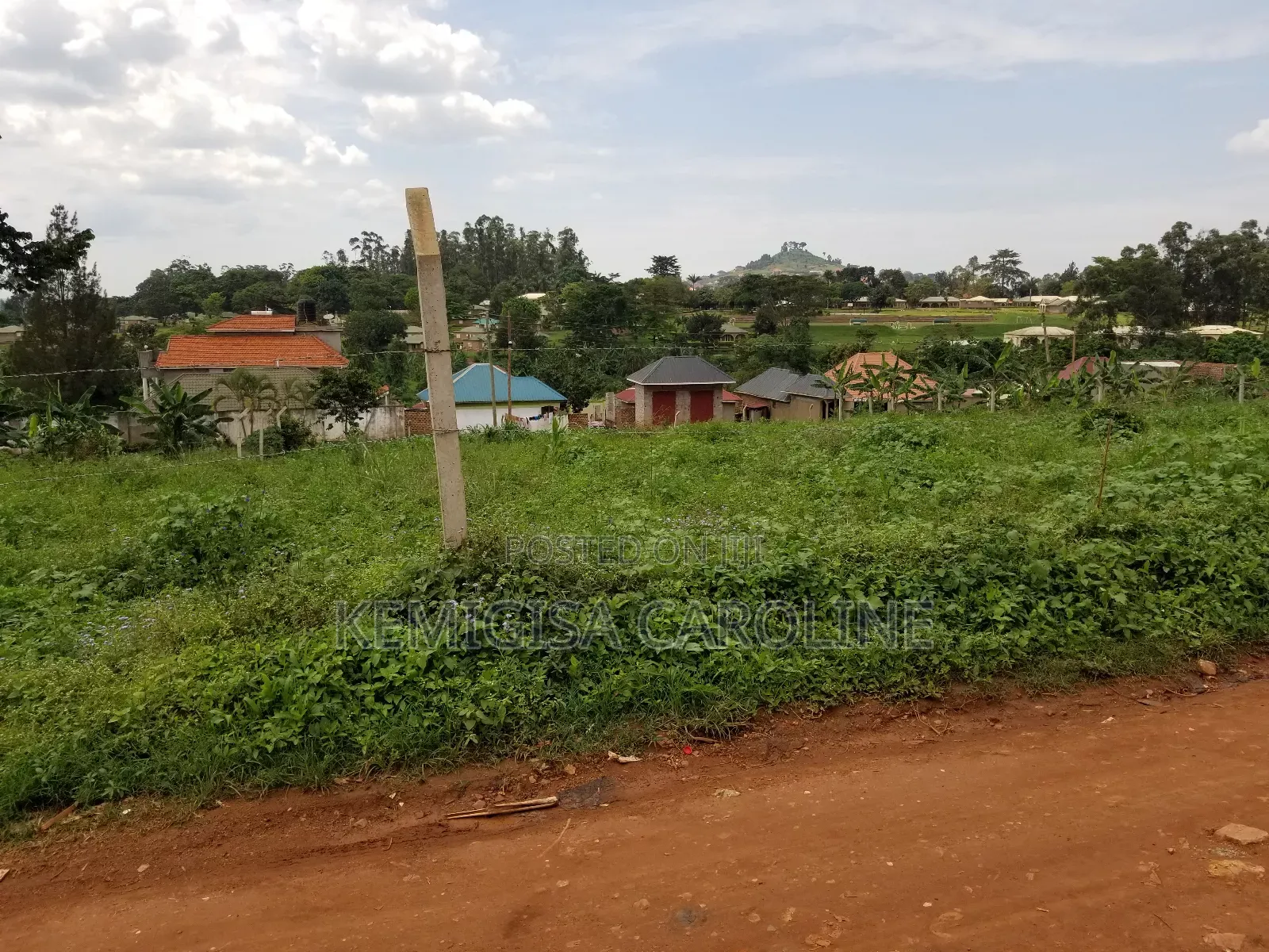 100*100ft Titled Plot for Sale in Bulenga in Wakiso / Wakiso