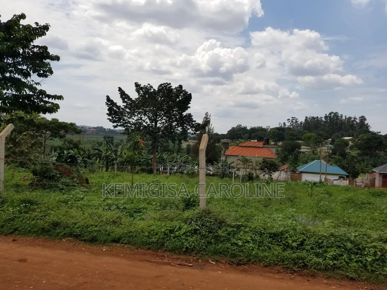 100*100ft Titled Plot for Sale in Bulenga in Wakiso / Wakiso