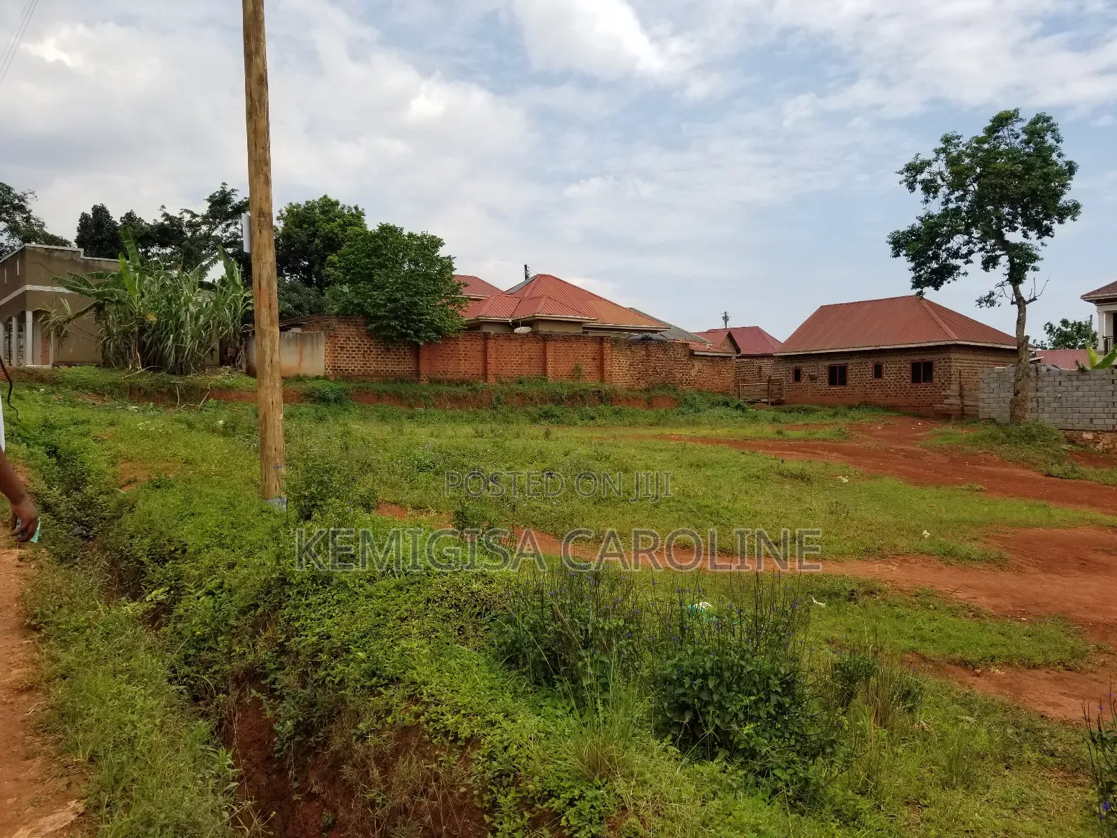 100 * 120 Ft Titled Plot for Sale in Bulenga in Wakiso / Wakiso