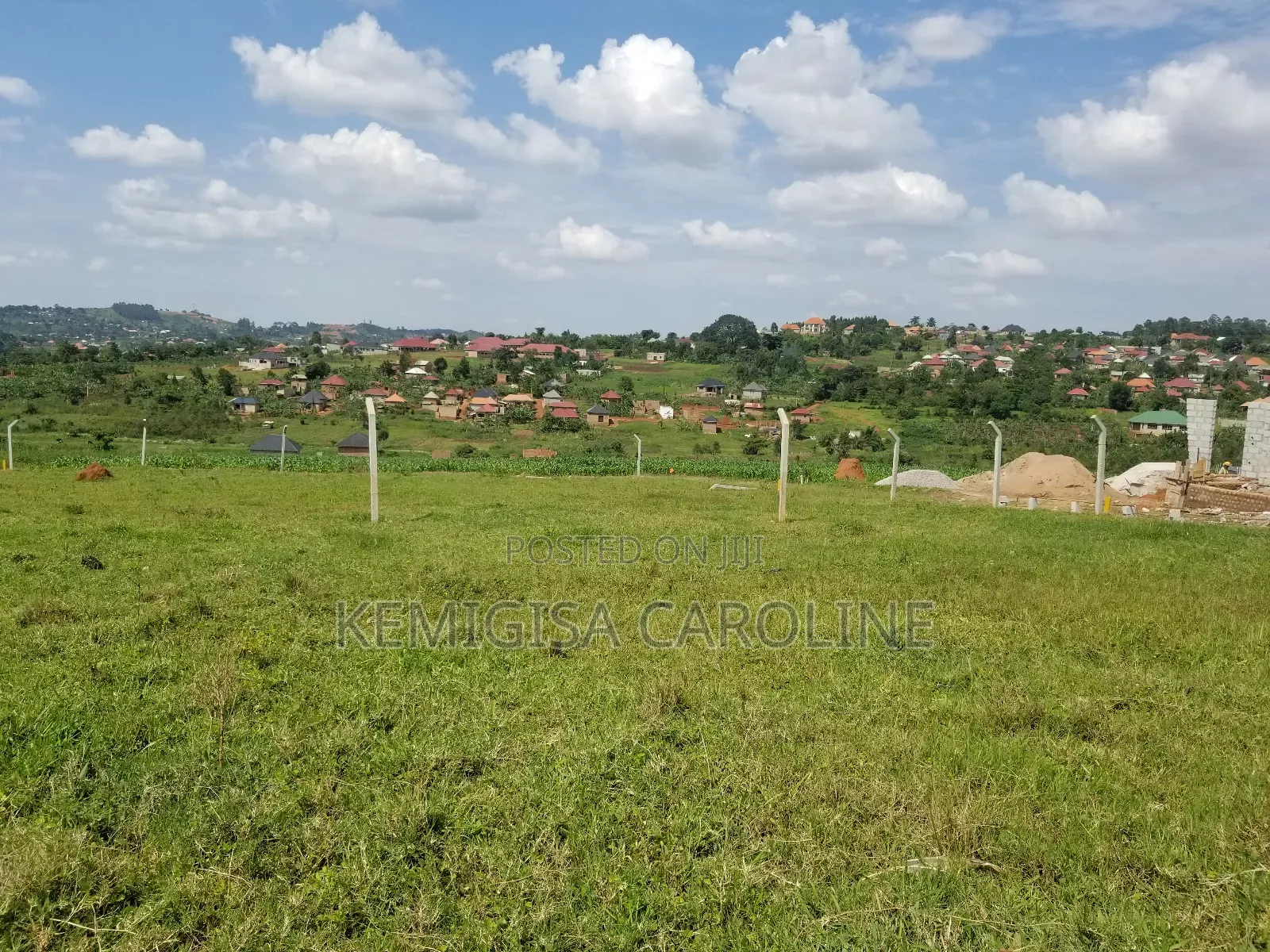50 * 100 Ft Titled Plots for Sale in Buloba in Wakiso / Wakiso