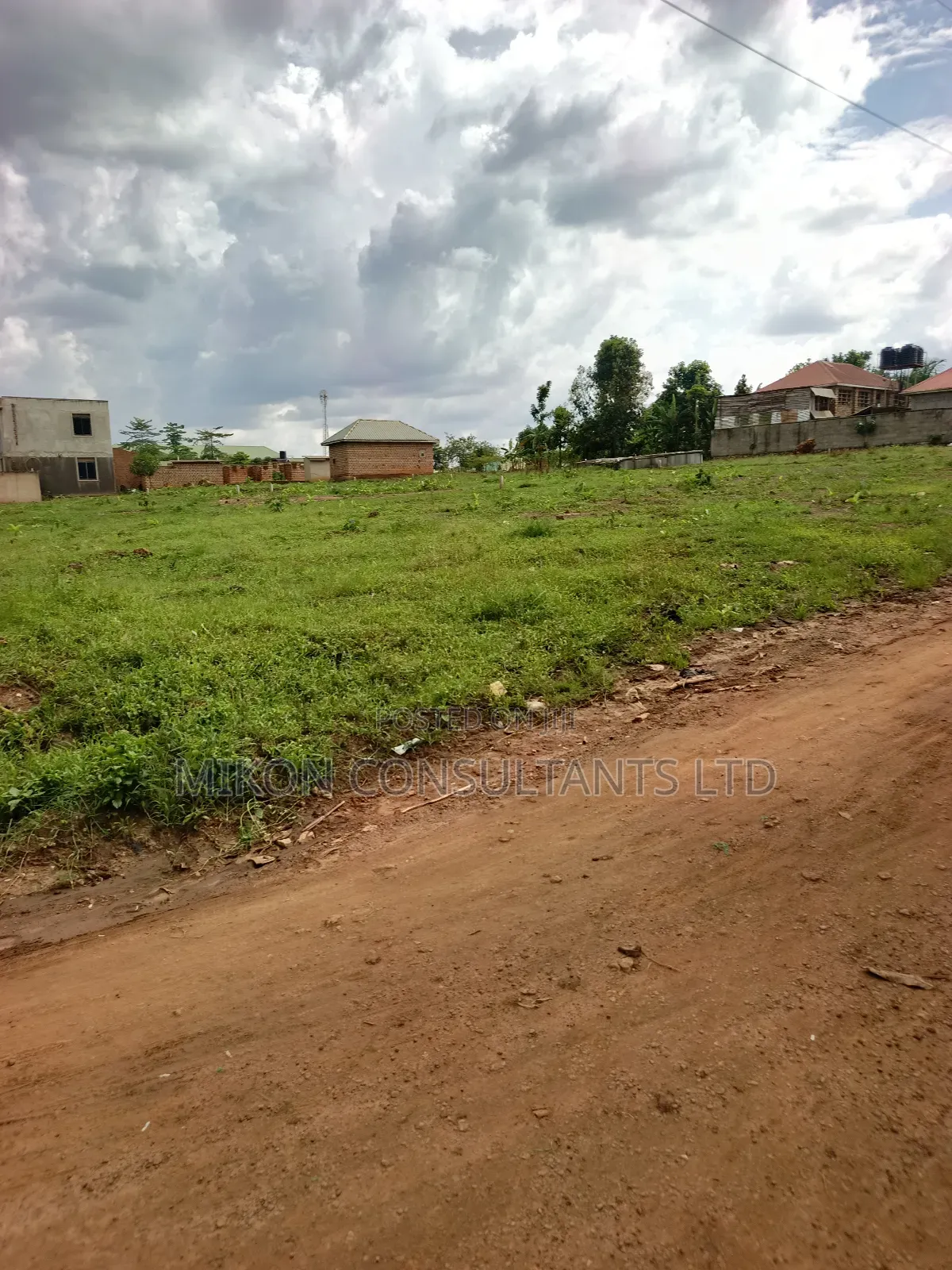 Hot Cake Plots in the Heart of Matuga Town in Central Division