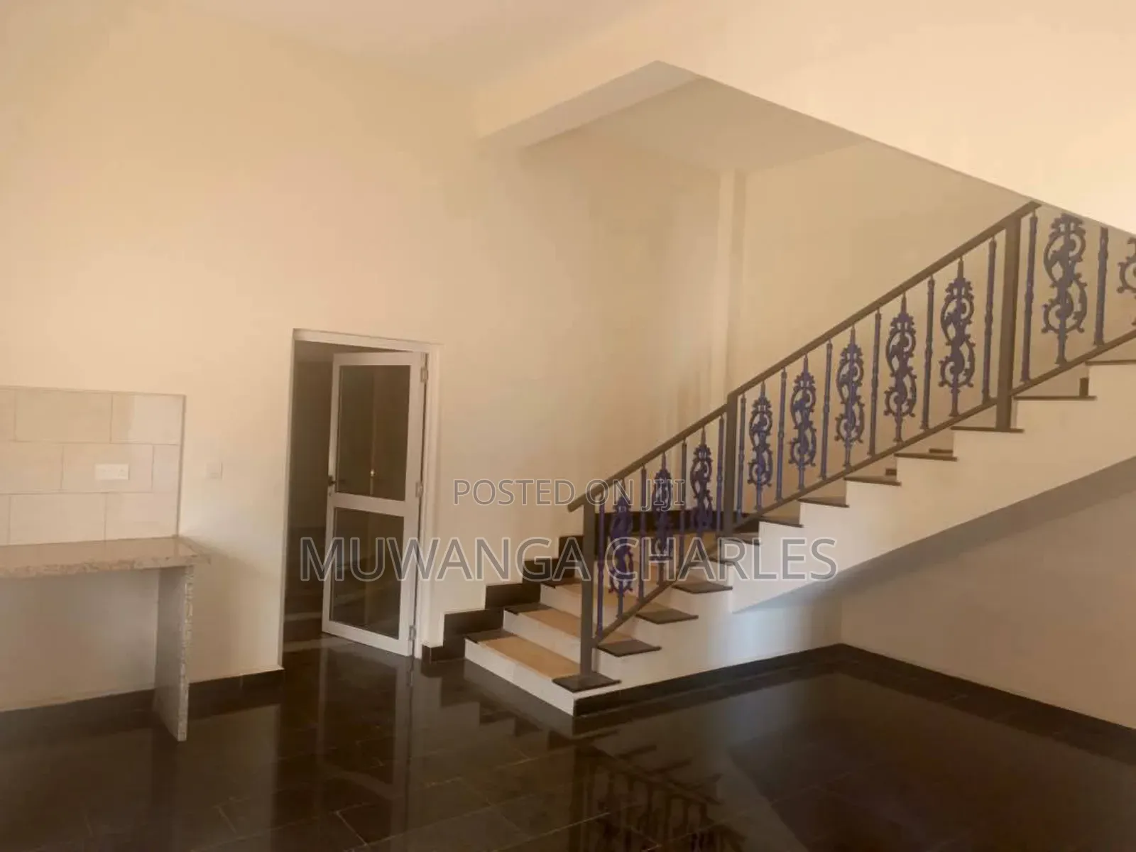 Warehouse for Rent in Bweyogerere in Kira