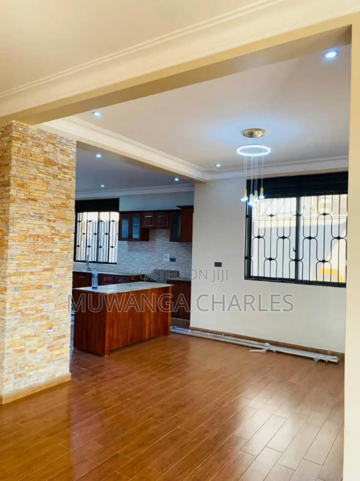 6bdrm Duplex in Fs Properties Ltd, Kira for sale in Kira